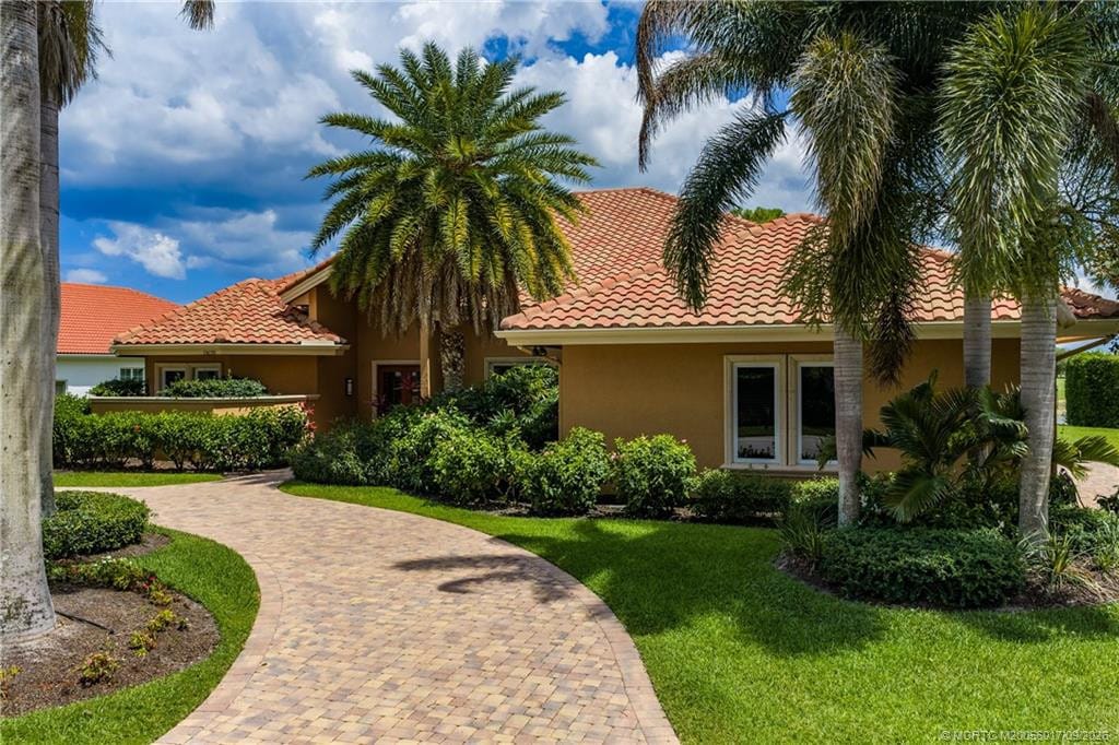 3 bedroom home for sale at 11670 Plandome, Hobe Sound, FL 33455 — $2,100,000