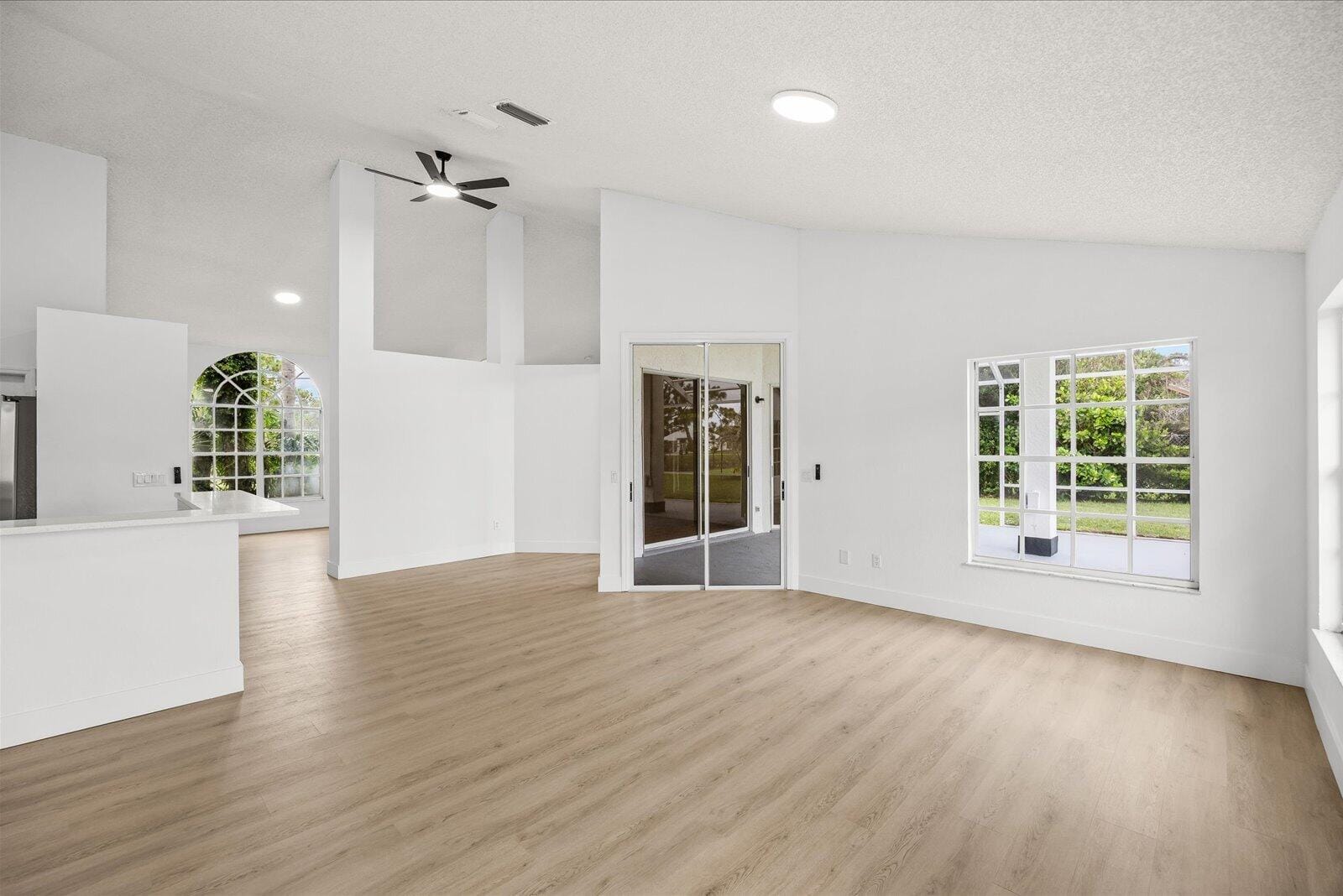 2635 SE Morningside Boulevard, Port St. Lucie, FL 34952 photo 13