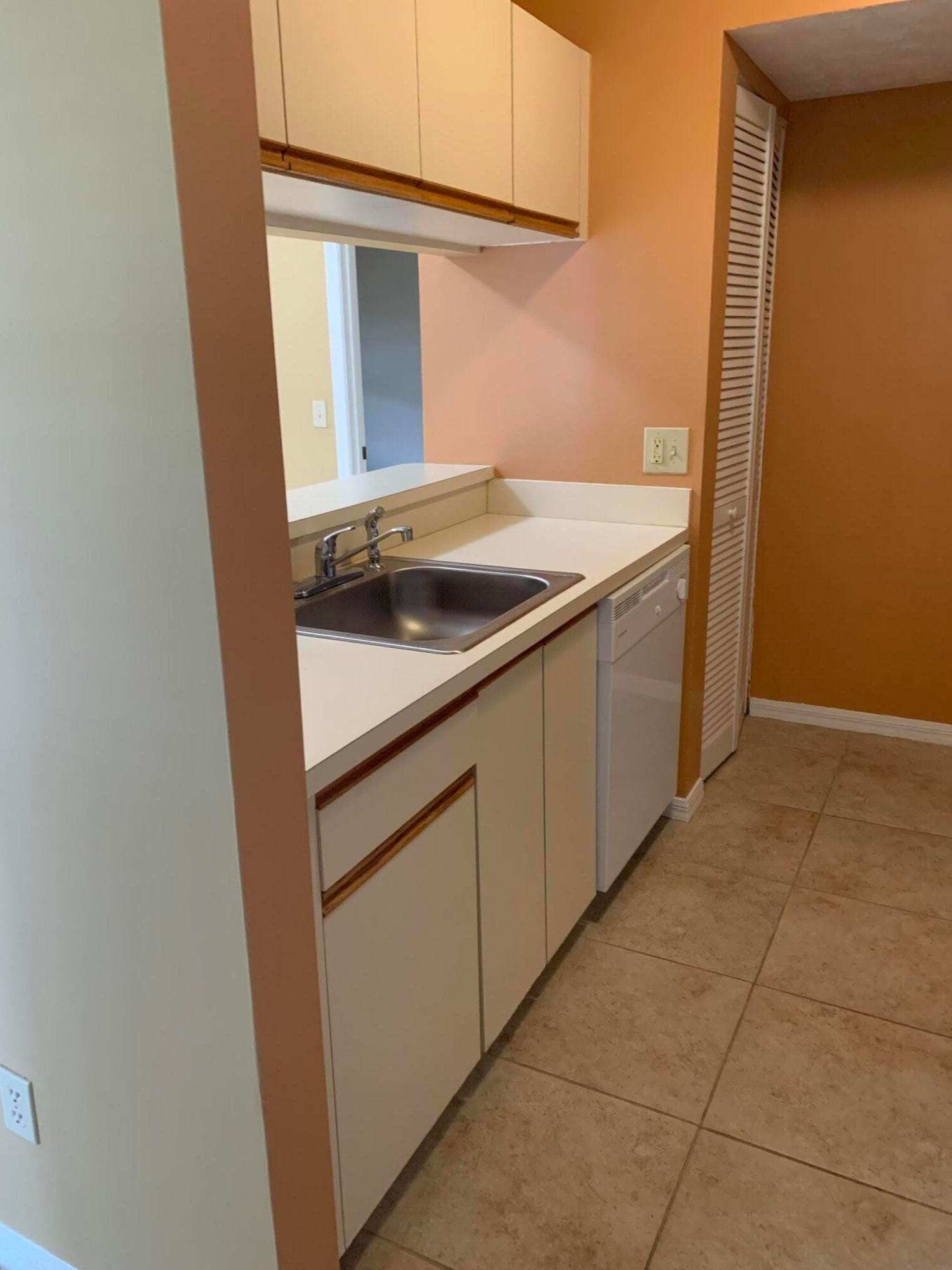 6553 SE Federal Highway 203 — photo 7