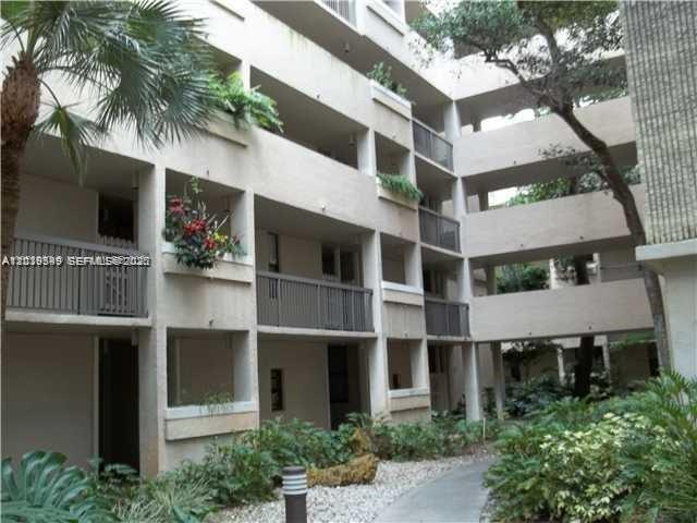 6800 Cypress Road 411, Plantation, FL 33317, Plantation