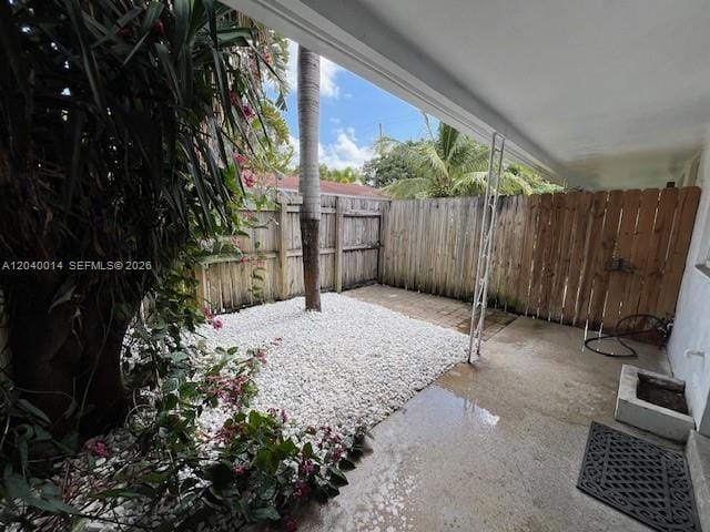 590 NW 40th Court 3, Oakland Park, FL 33309 photo 4