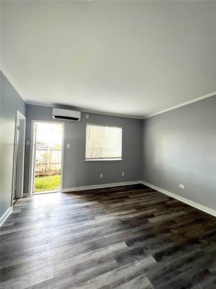 590 NW 40th Court 3, Oakland Park, FL 33309 photo 9