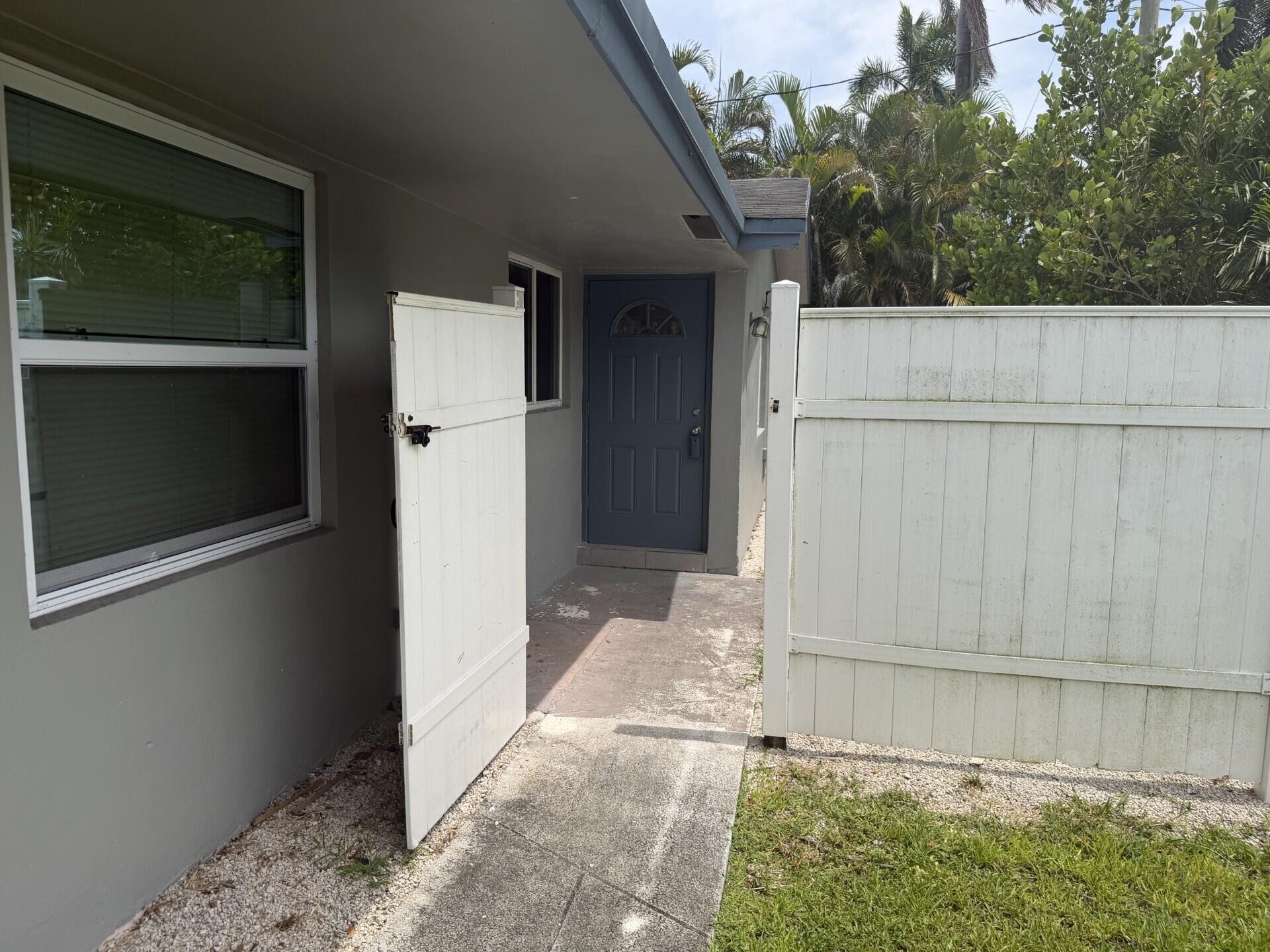 1126 NE 16th Place 3, Fort Lauderdale, FL 33305, Fort Lauderdale