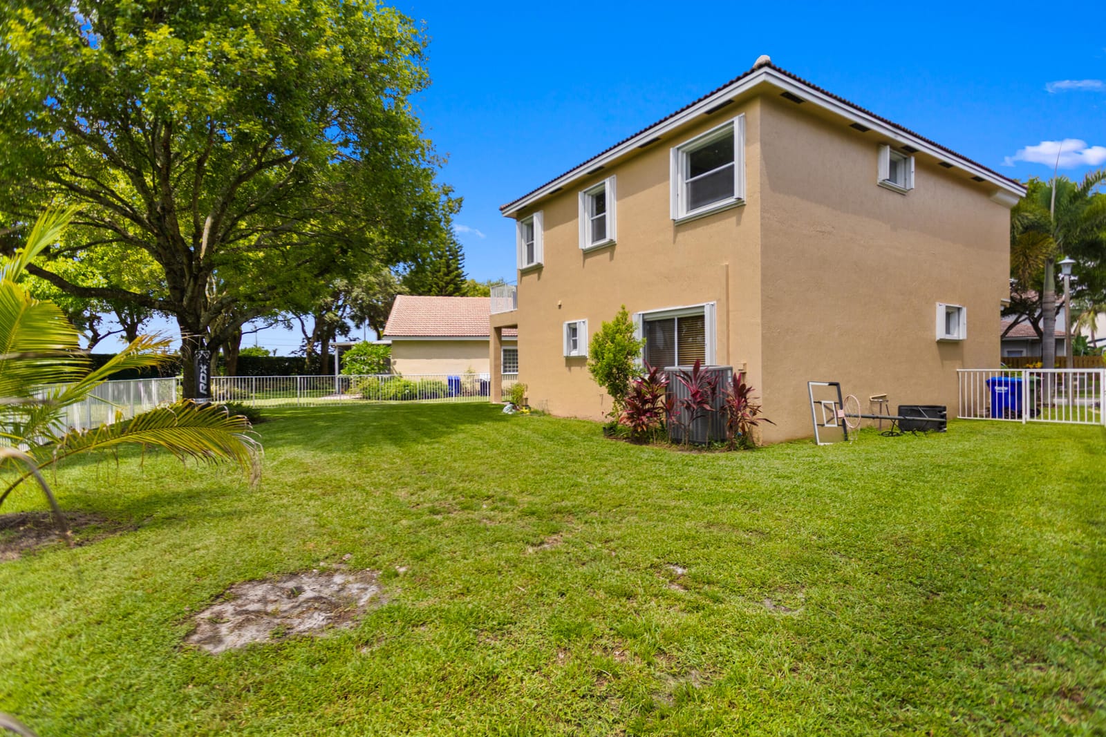 1753 NW 74th Way, Pembroke Pines, FL 33024 photo 23