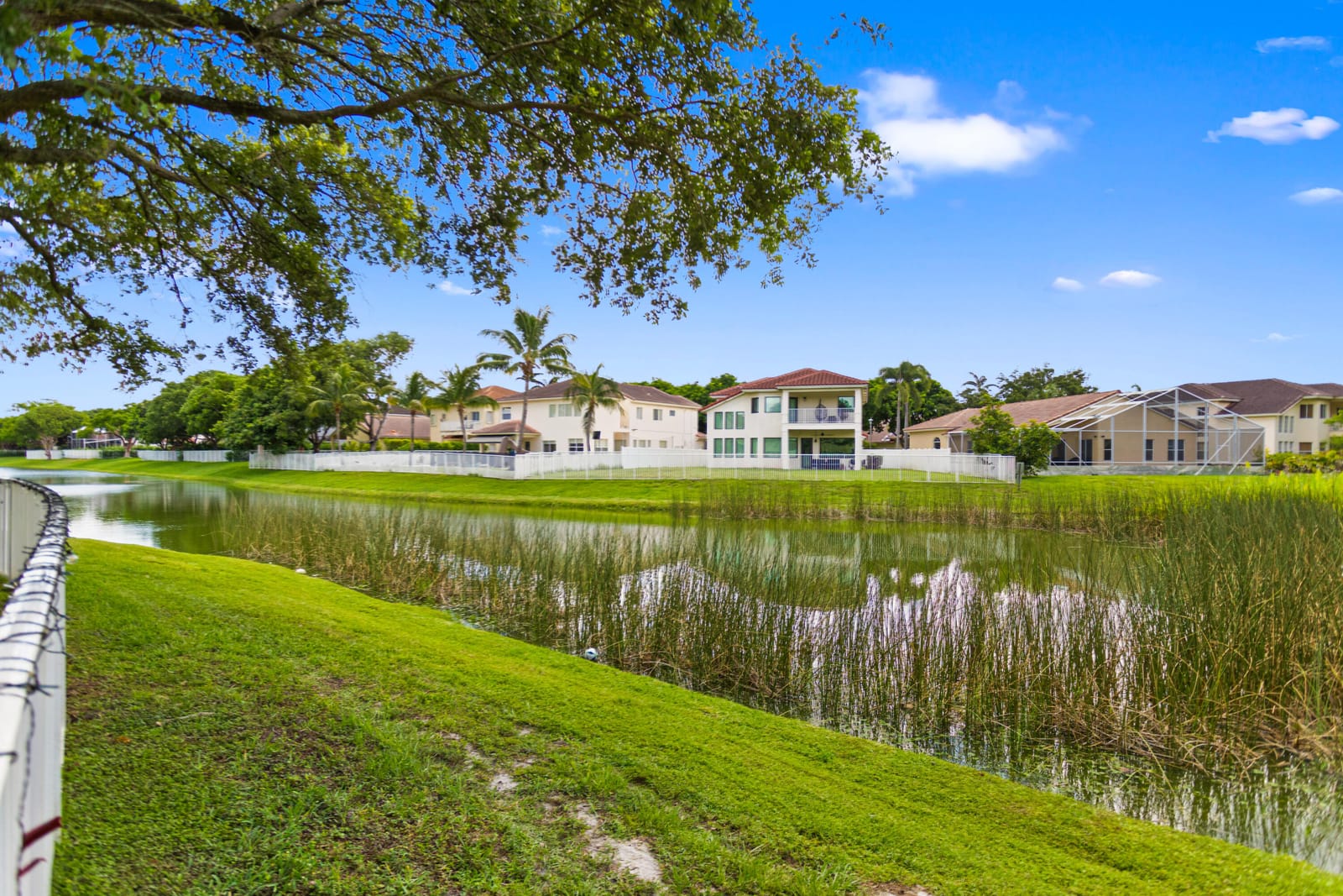 1753 NW 74th Way, Pembroke Pines, FL 33024 photo 24