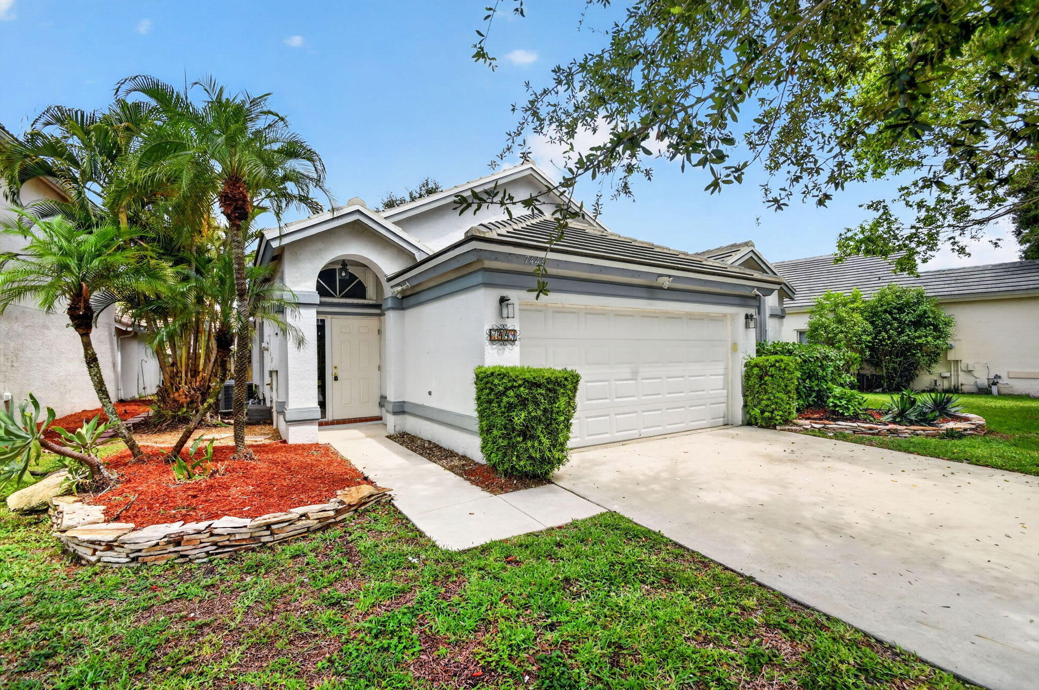 7449 Trescott Drive — photo 3