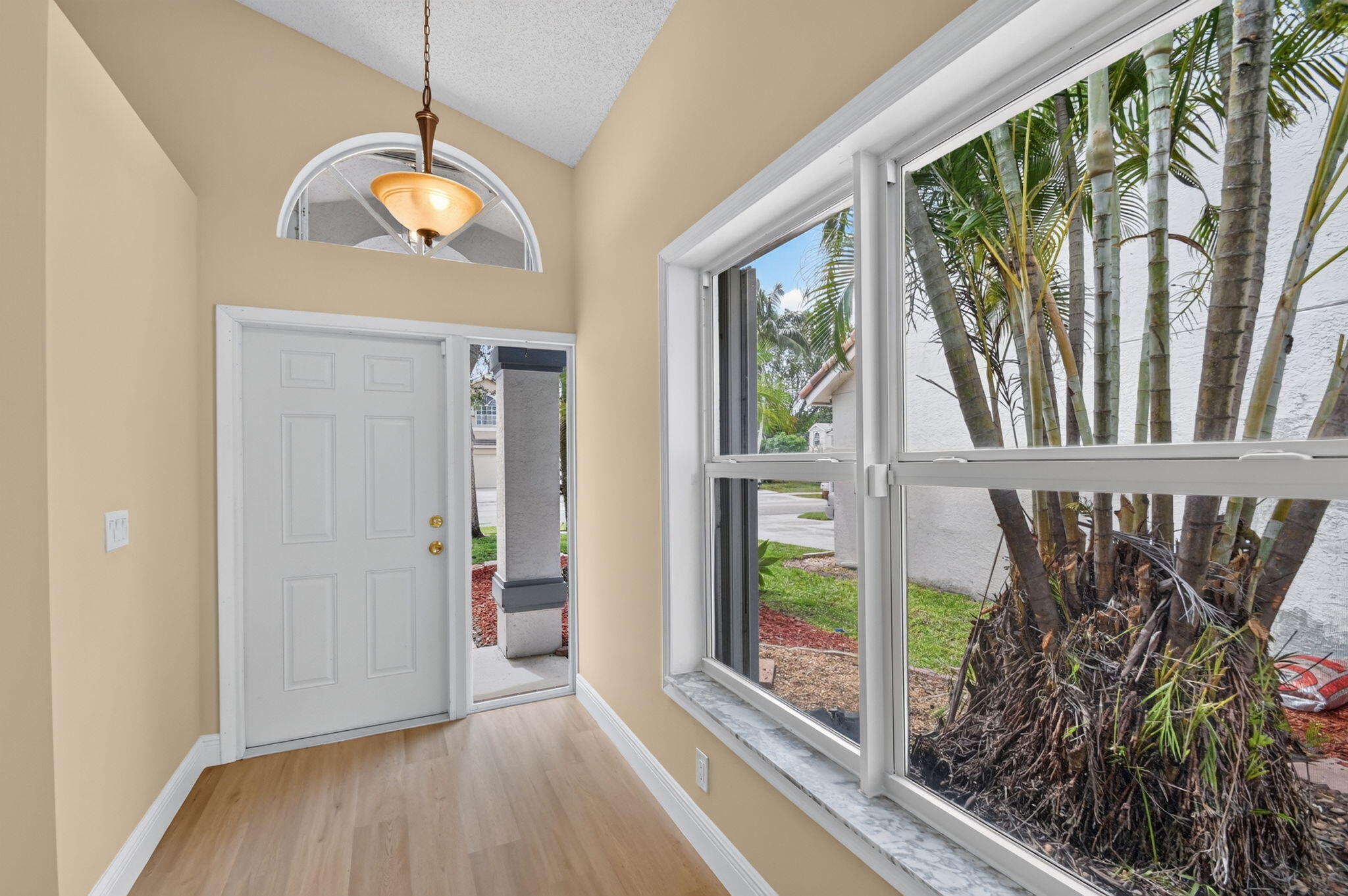 7449 Trescott Drive — photo 5