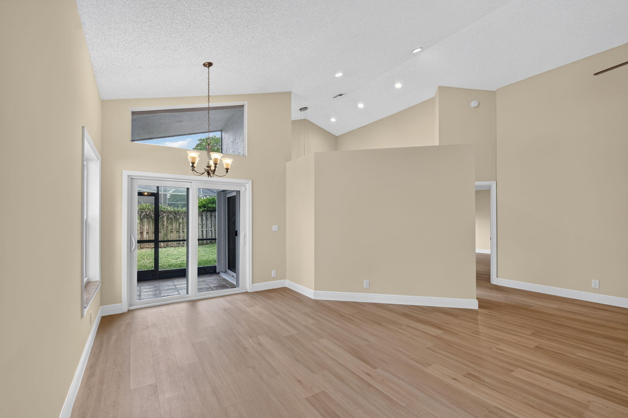 7449 Trescott Drive — photo 10