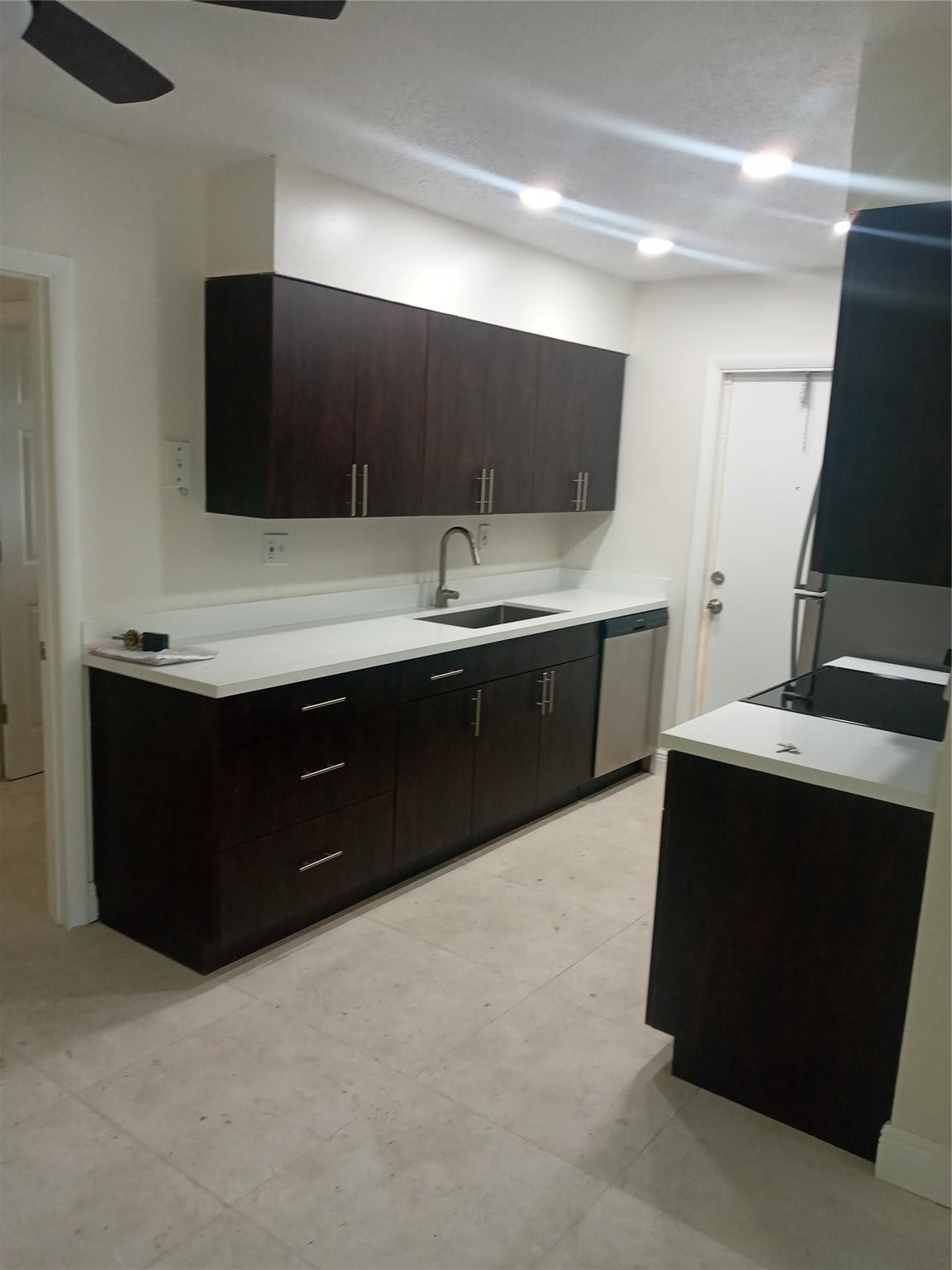 7400 Kimberly Boulevard 202a, North Lauderdale, FL 33068, North Lauderdale