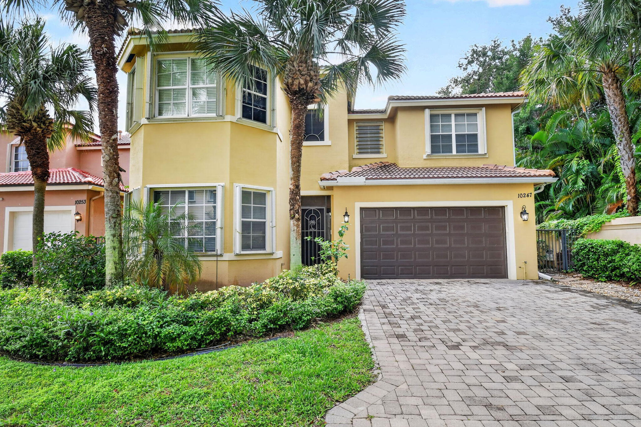 10247 Isle Wynd Court — photo 4