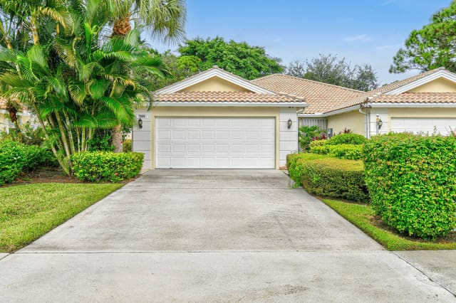 7880 SE Peppercorn Court, Hobe Sound, FL 33455