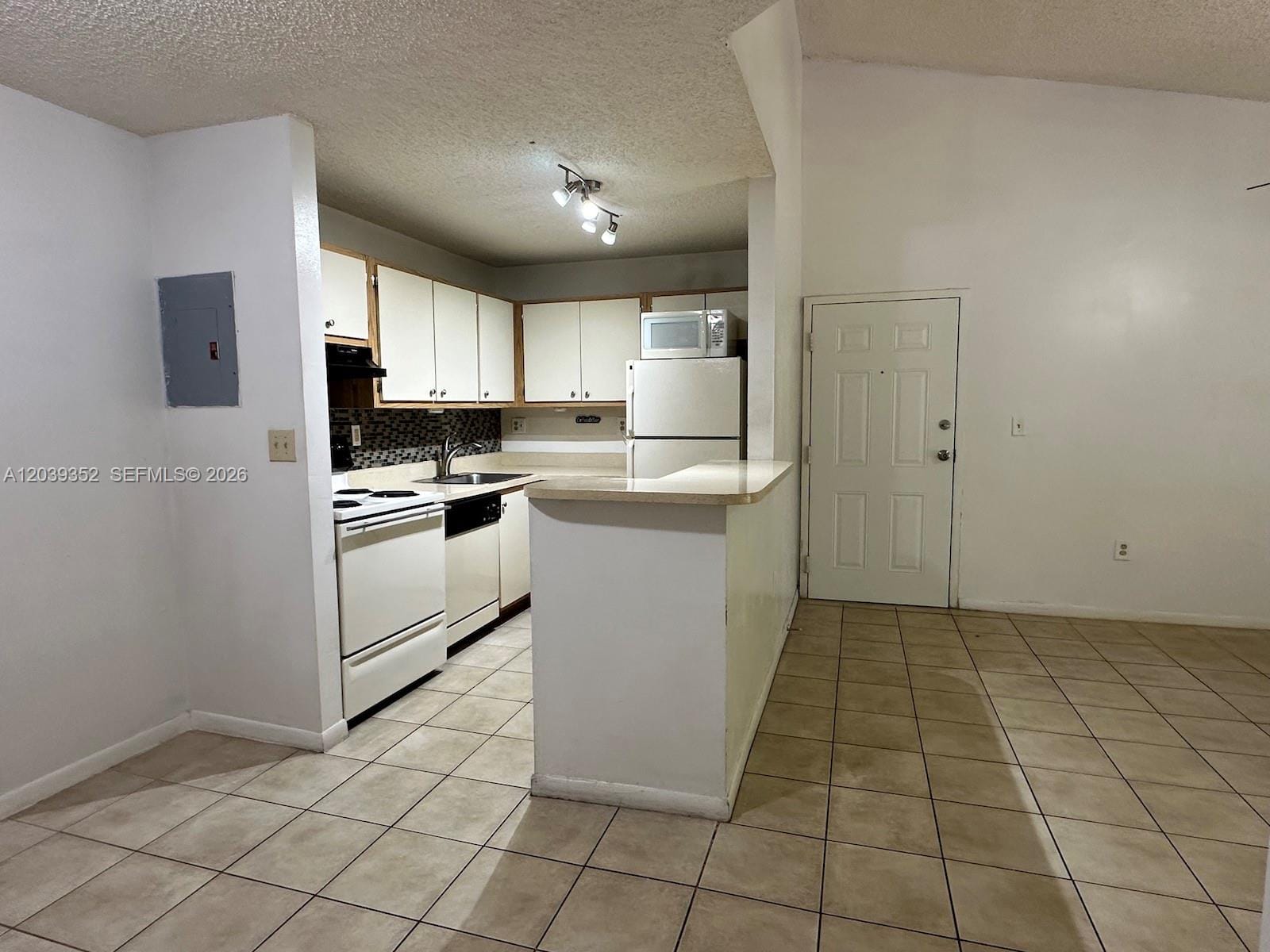7200 NW 179th Street 311 — photo 8