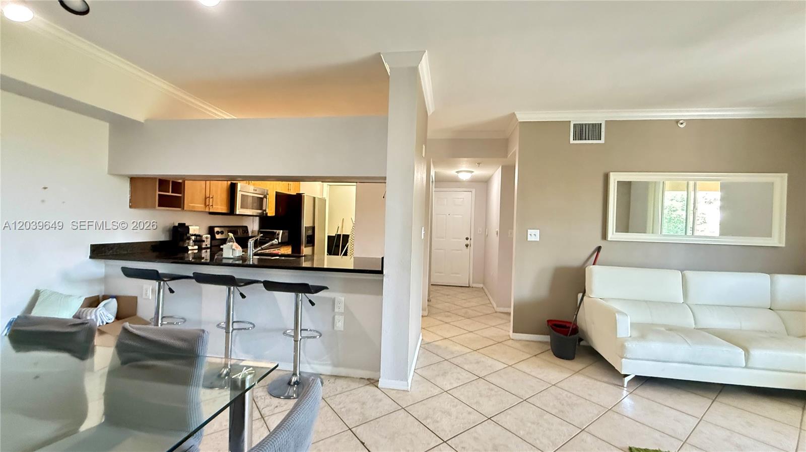 6458 Emerald Dunes Drive 303, West Palm Beach, FL 33411