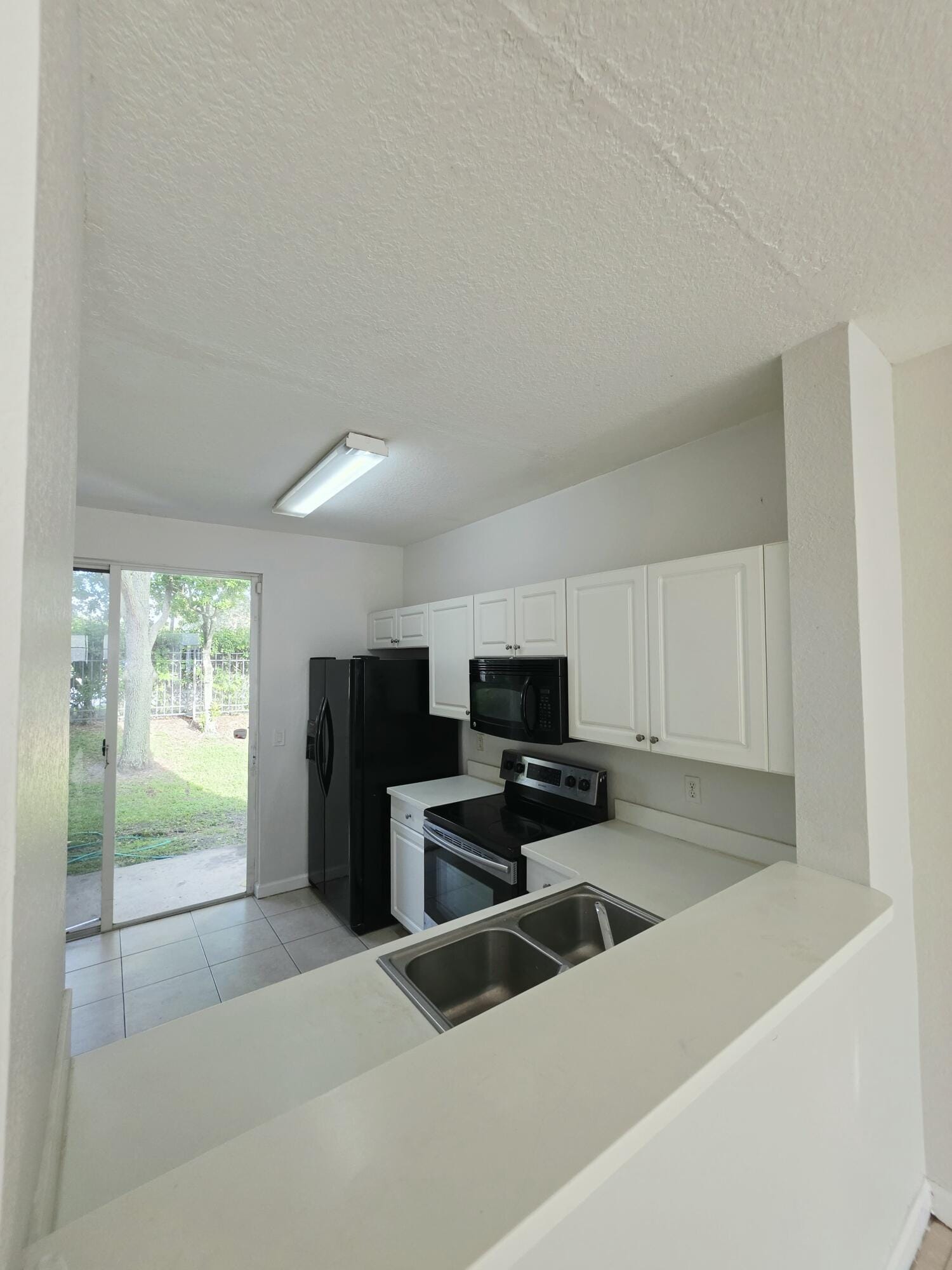 4154 Napoli Lake Drive — photo 5