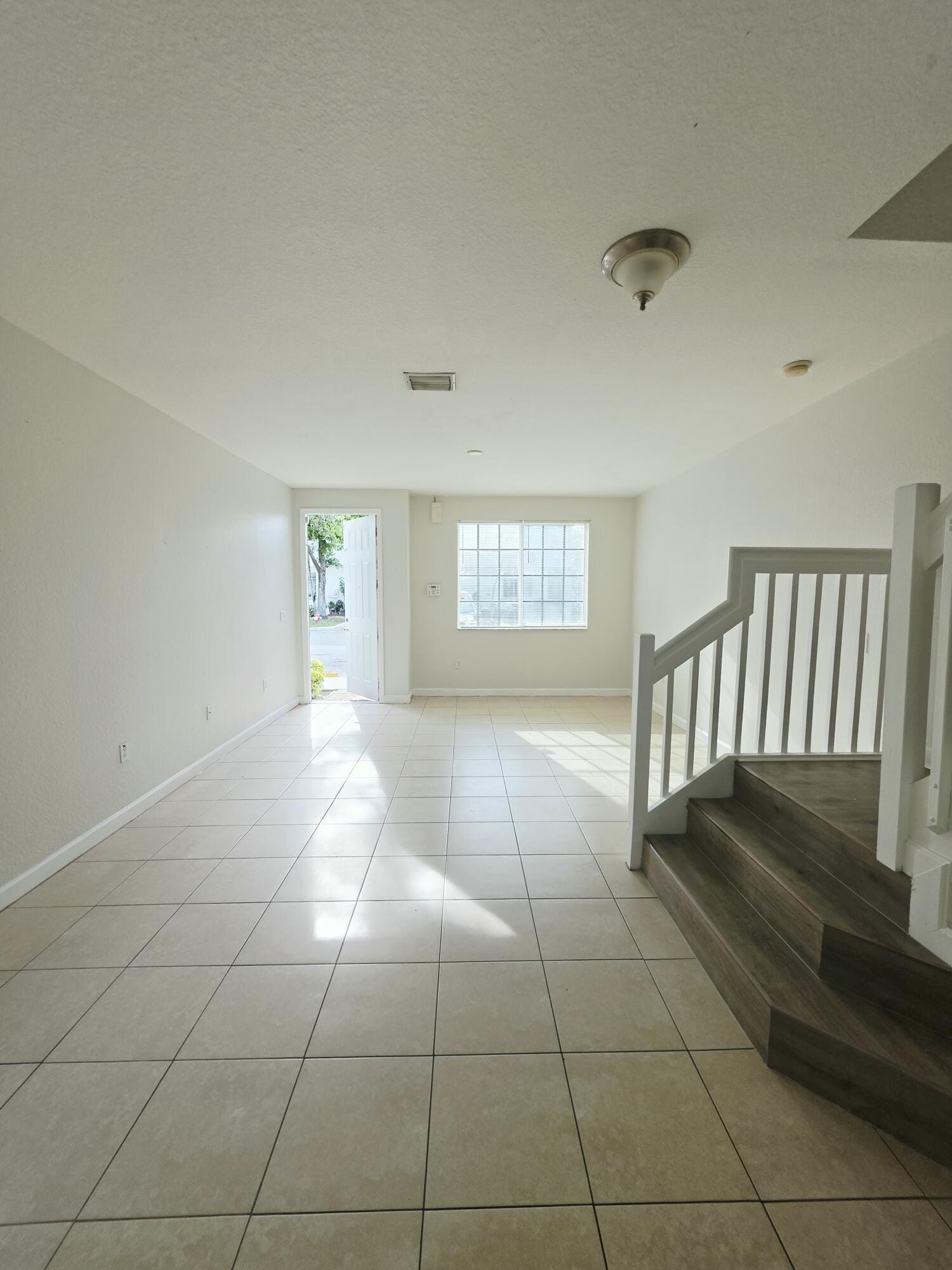 4154 Napoli Lake Drive — photo 6
