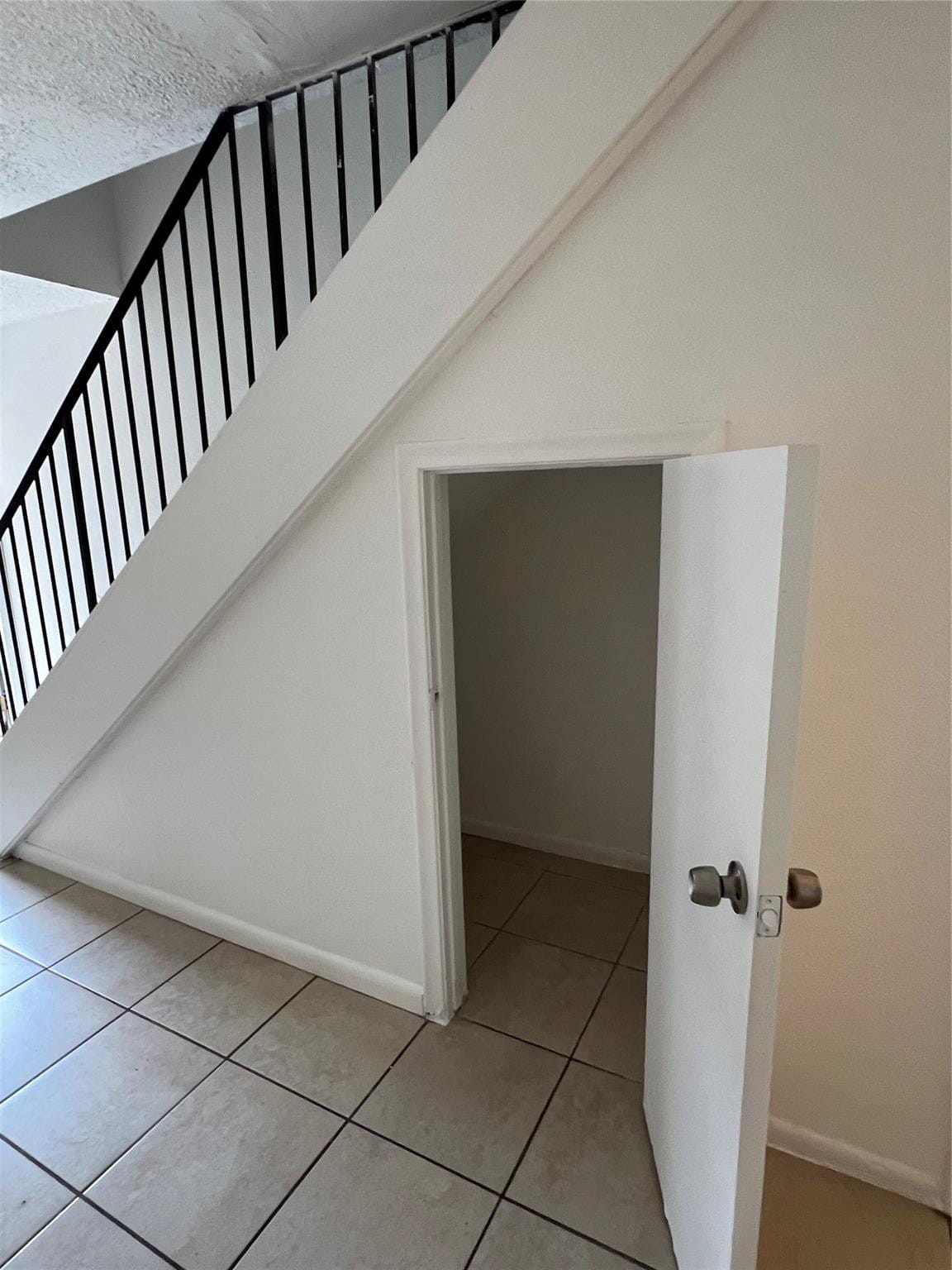 2442 NW 52nd Avenue — photo 4