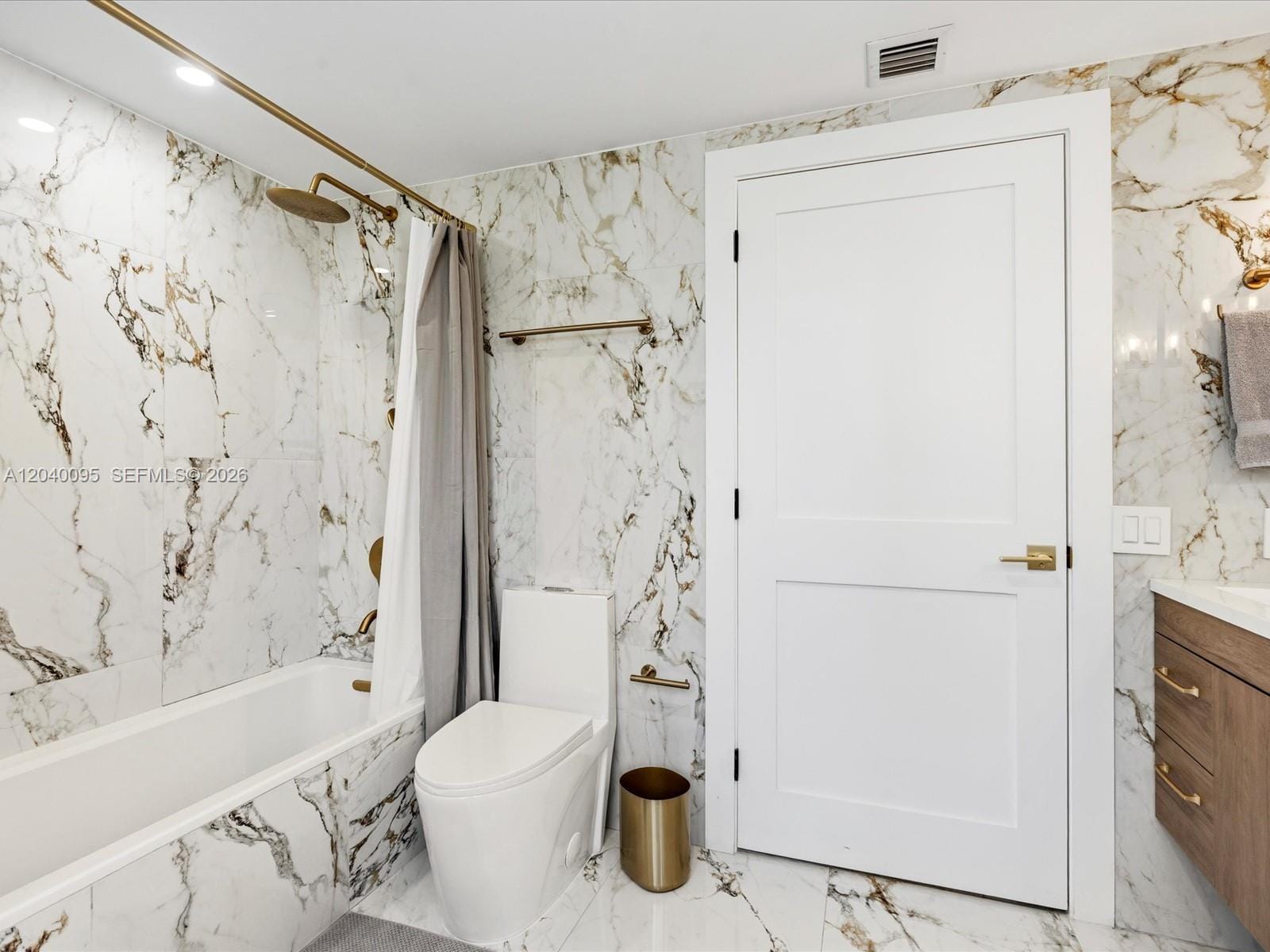 701 Brickell Key Boulevard 1903, Miami, FL 33131 photo 26