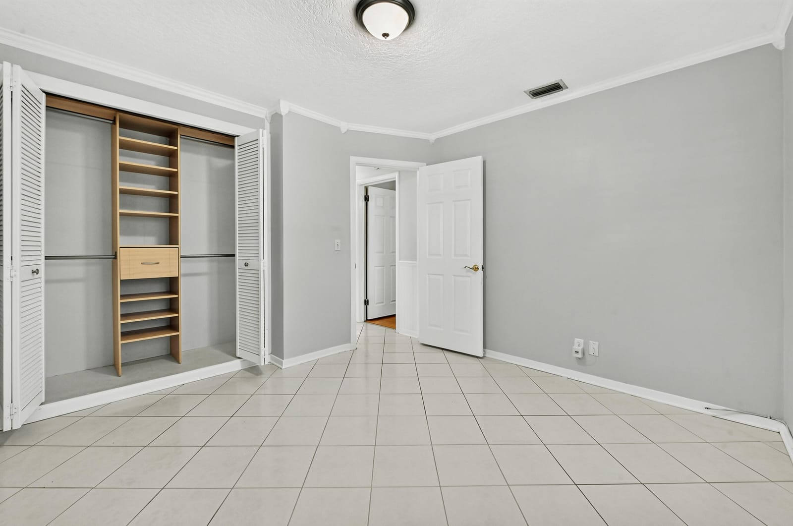 313 Poe Drive, Palm Springs, FL 33461 photo 22