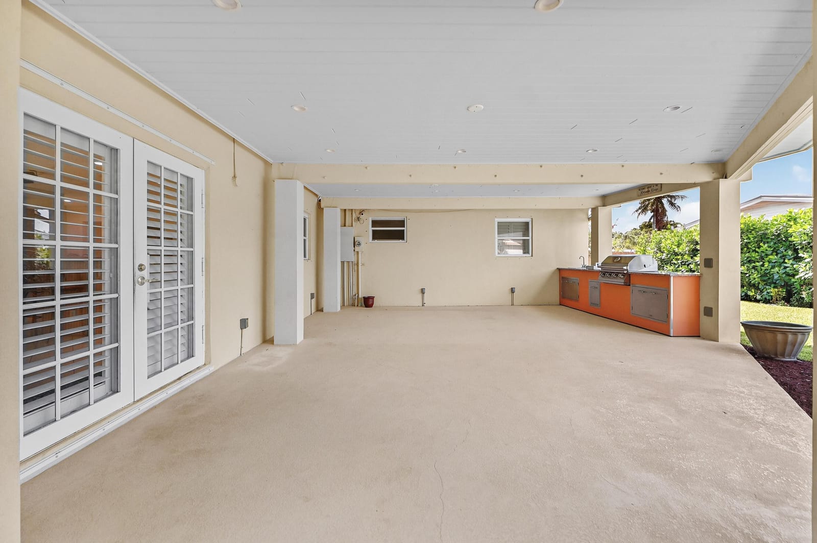 313 Poe Drive, Palm Springs, FL 33461 photo 25