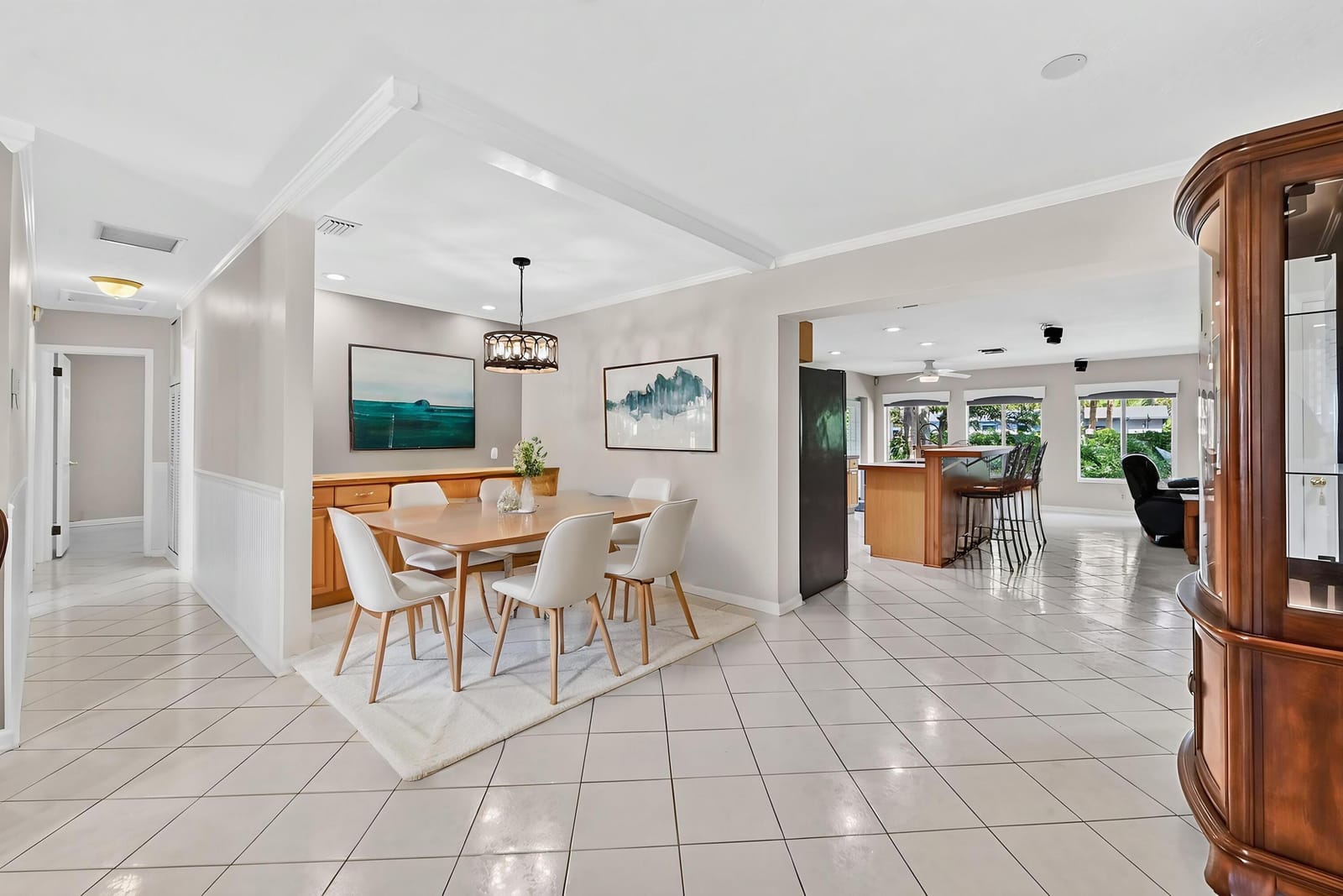 313 Poe Drive — photo 8