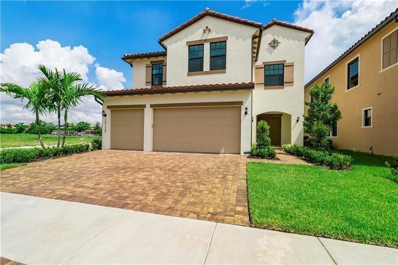 12175 N Baypoint Circle, Parkland, FL 33076, Parkland