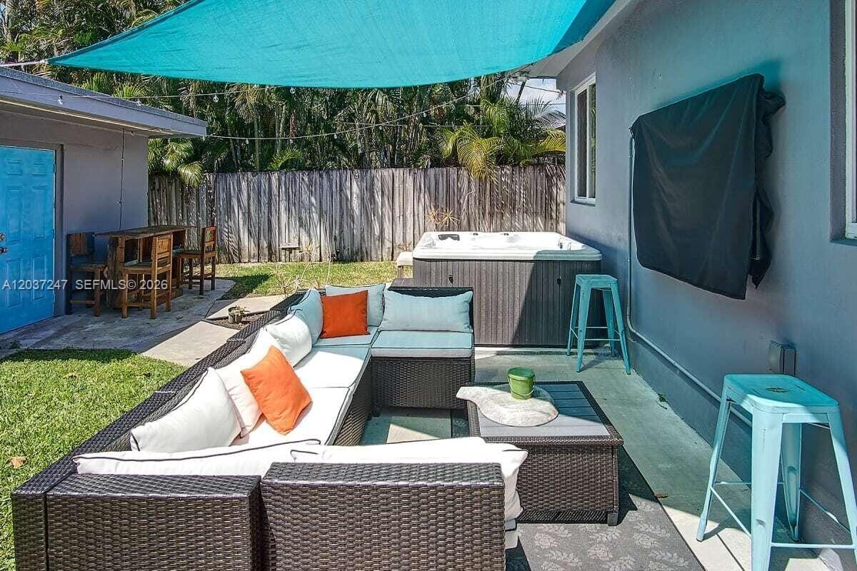 316 NW 29th Street, Wilton Manors, FL 33311 photo 18