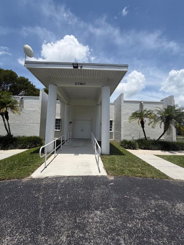 10350 SW 220th Street 257, Cutler Bay, FL 33190