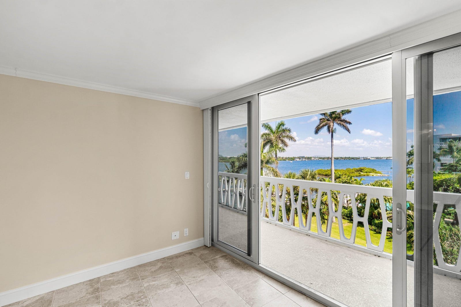 2505 S Ocean Boulevard 515, Palm Beach, FL 33480 photo 14