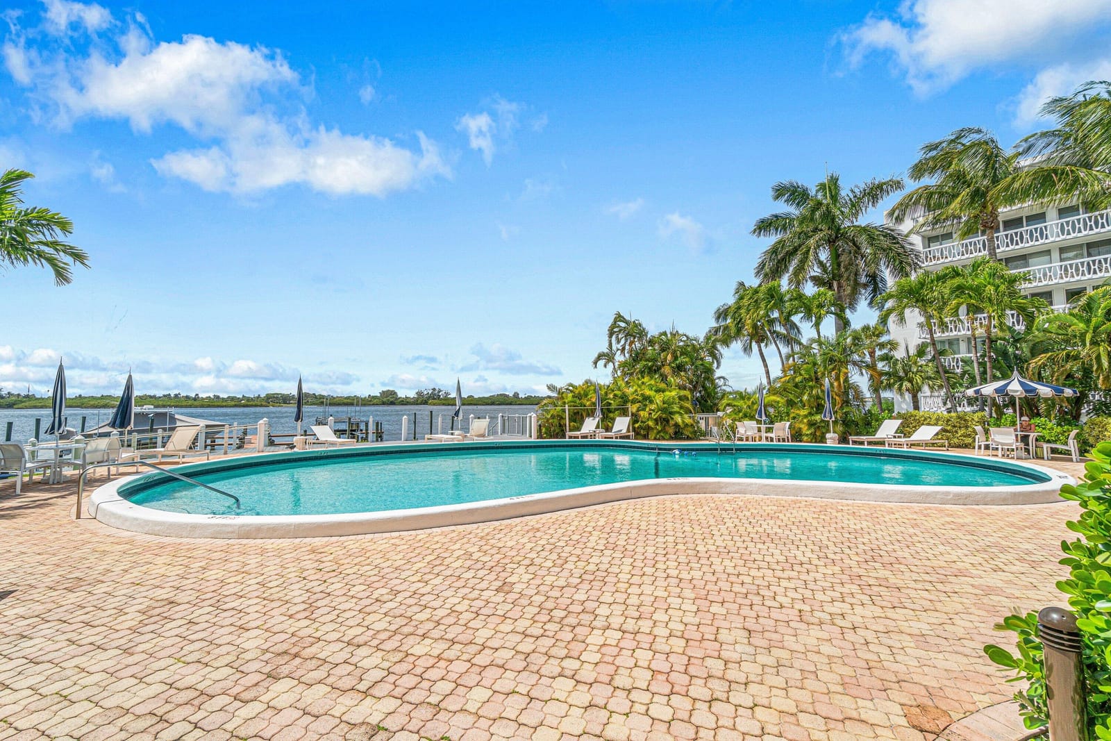 2505 S Ocean Boulevard 515, Palm Beach, FL 33480 photo 24