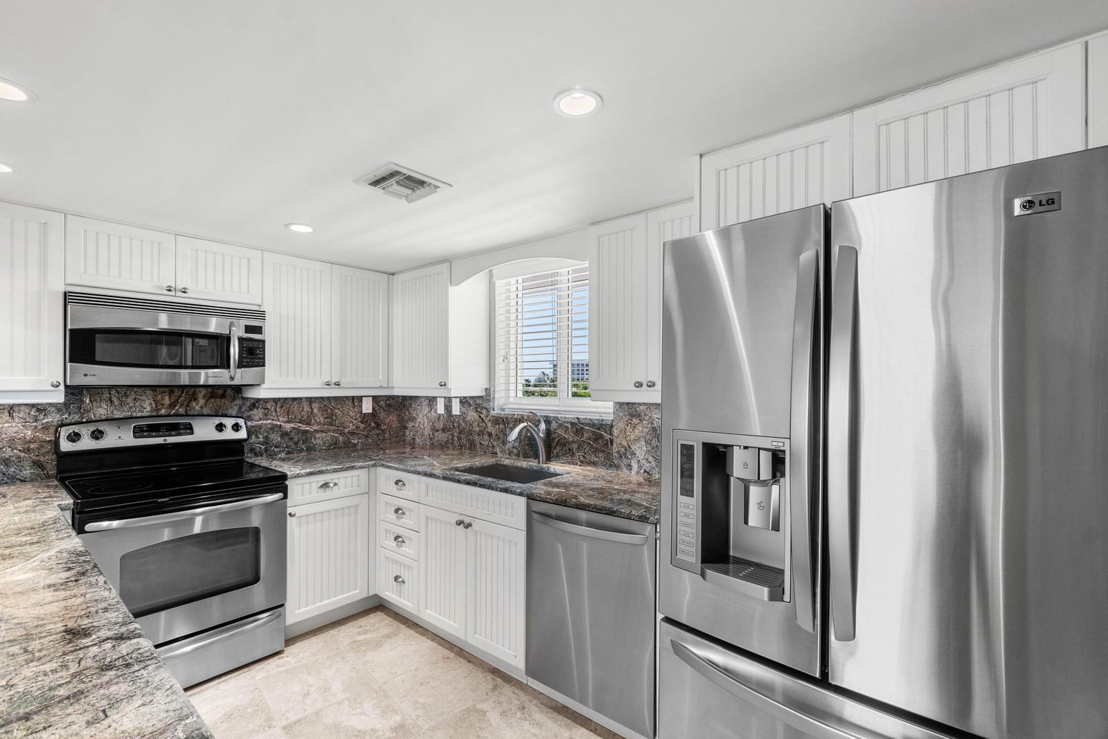 2505 S Ocean Boulevard 515, Palm Beach, FL 33480 photo 10