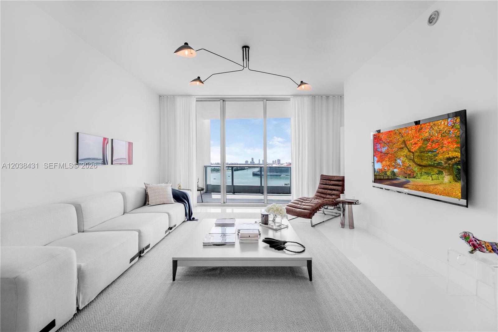 900 Biscayne Boulevard 2302, Miami, FL 33132, Miami
