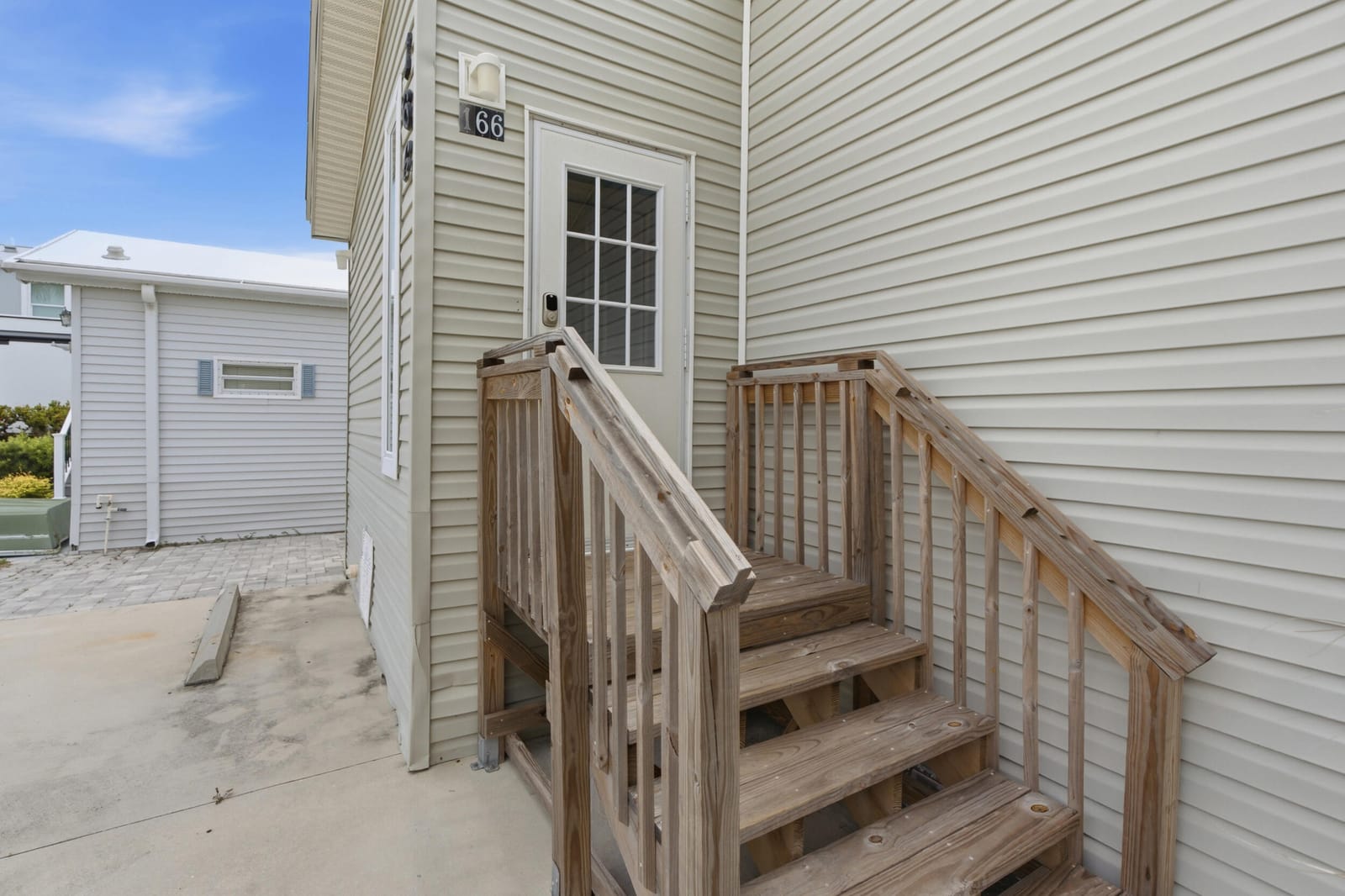 166 Nettles Boulevard, Jensen Beach, FL 34957 photo 4