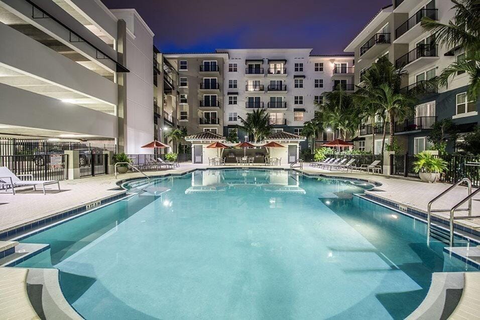 1690 Renaissance Commons Boulevard 1404, Boynton Beach, FL 33426 photo 1