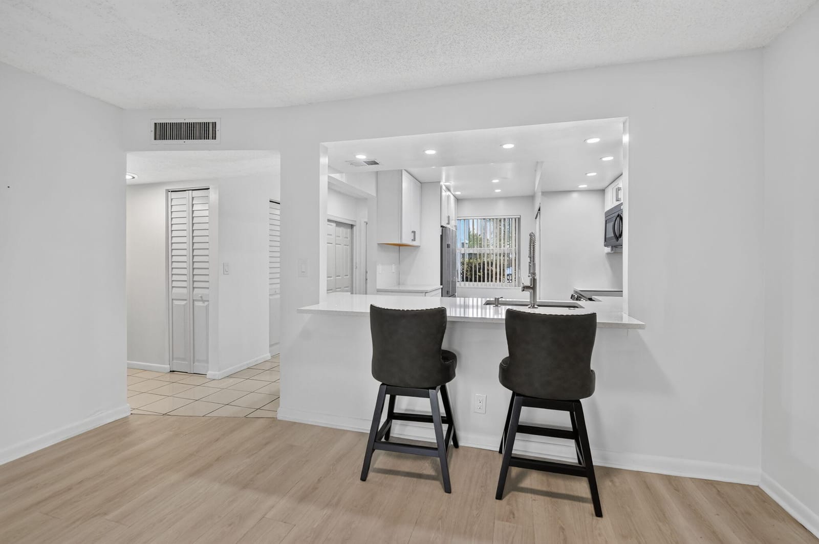 1700 NW 80th Avenue 104, Margate, FL 33063 photo 3