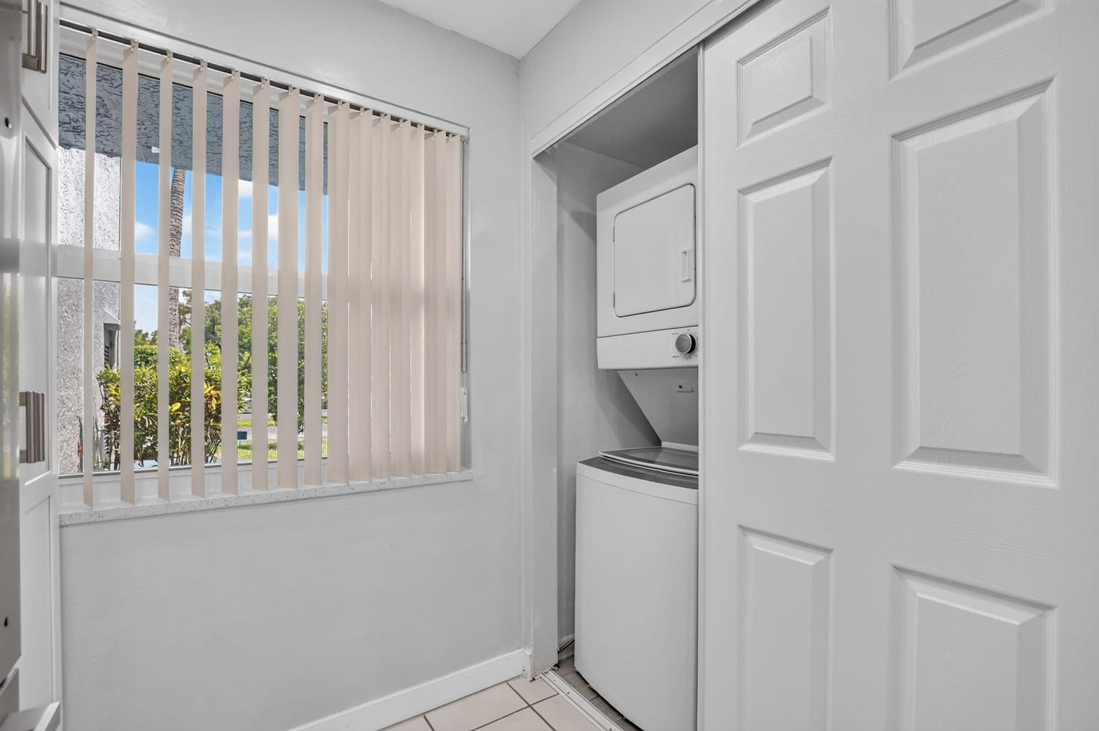 1700 NW 80th Avenue 104, Margate, FL 33063 photo 10