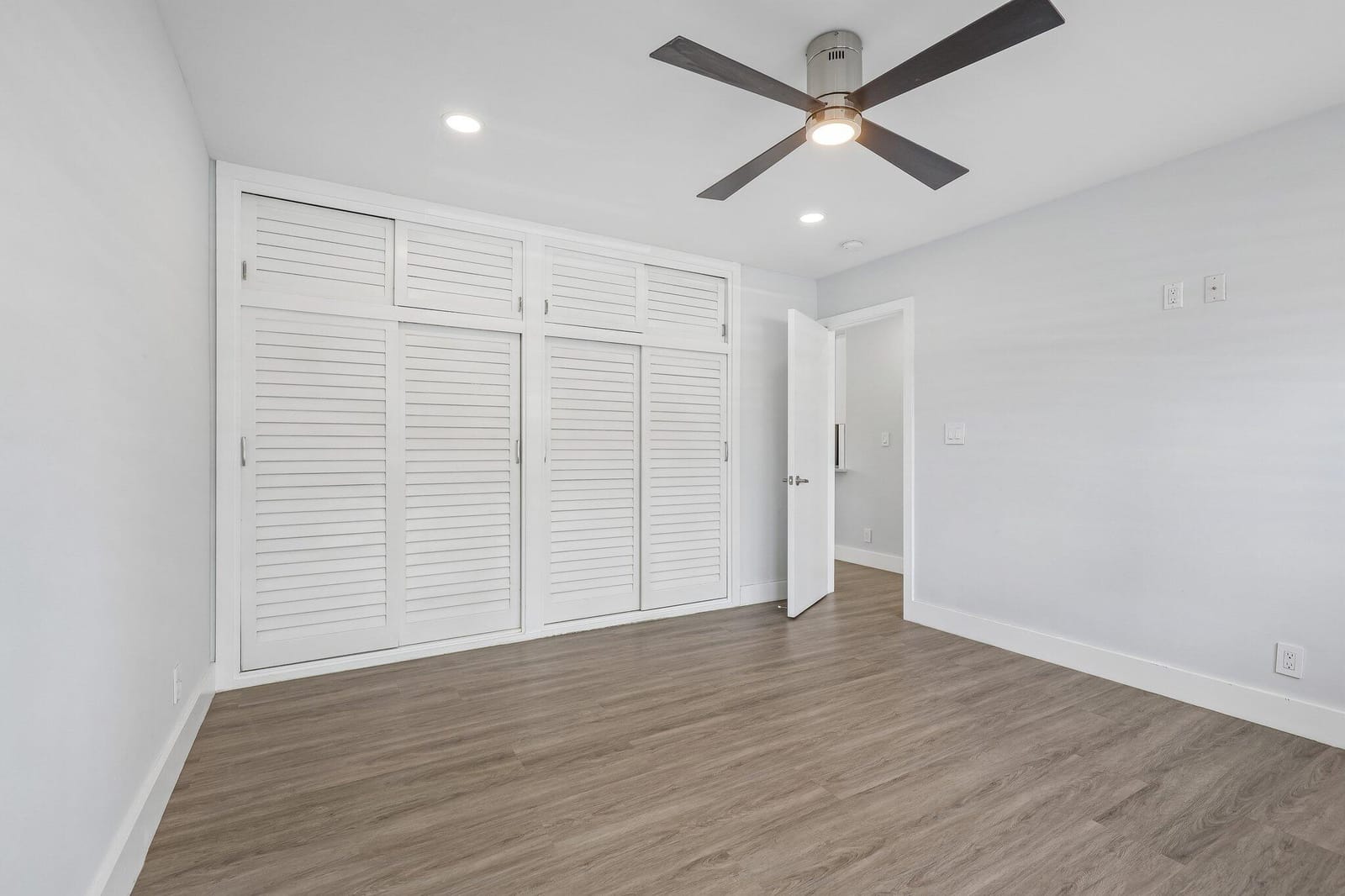 1850 S Ocean Drive 111, Fort Lauderdale, FL 33316 photo 21