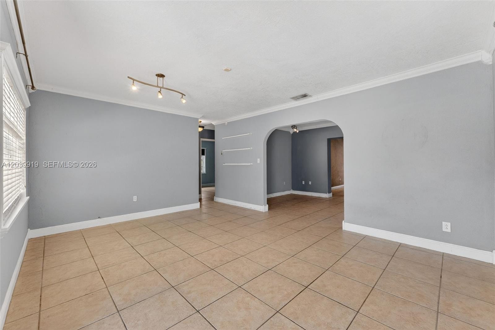 920 NW 35th Avenue, Miami, FL 33125 photo 12