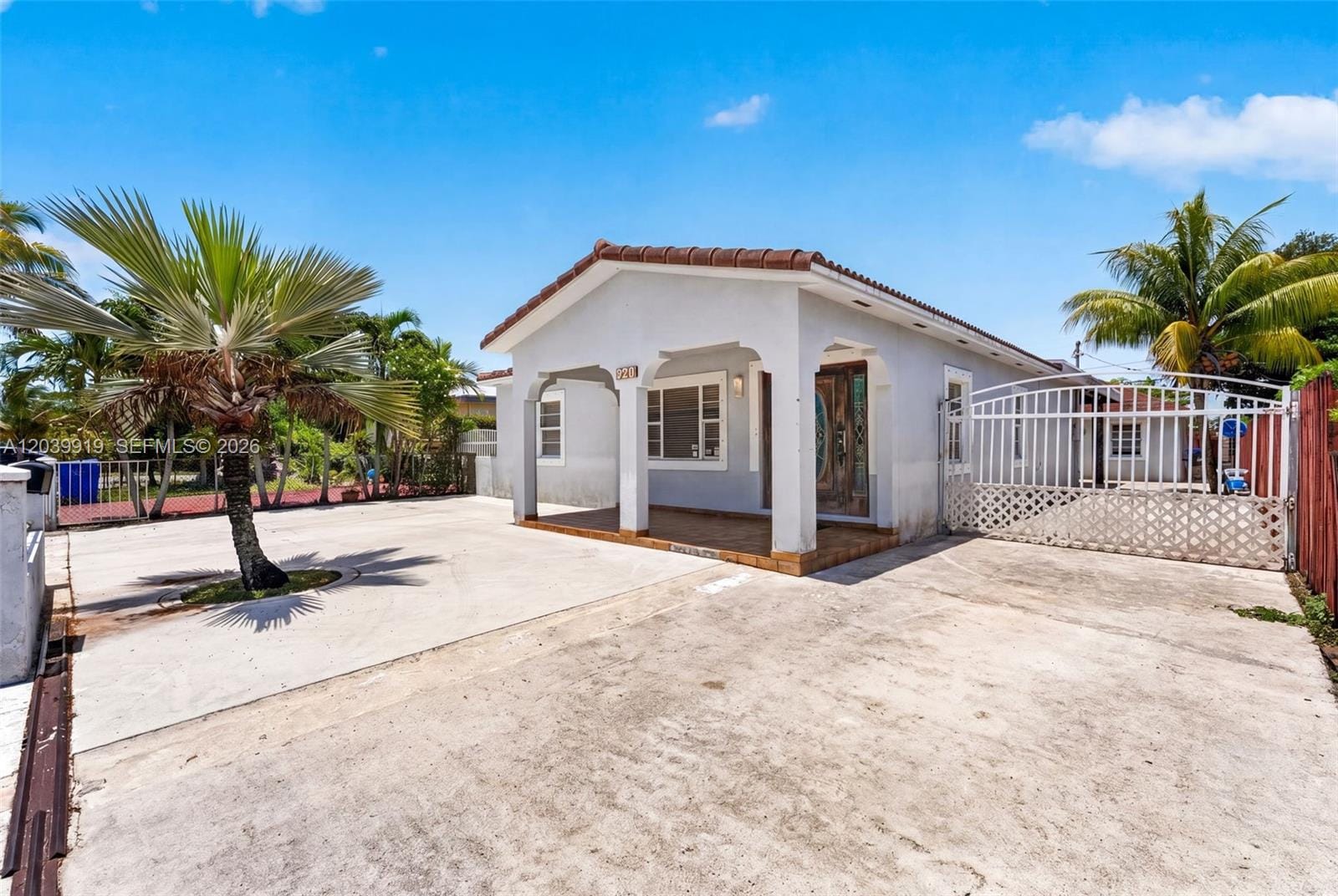 920 NW 35th Avenue, Miami, FL 33125 photo 3