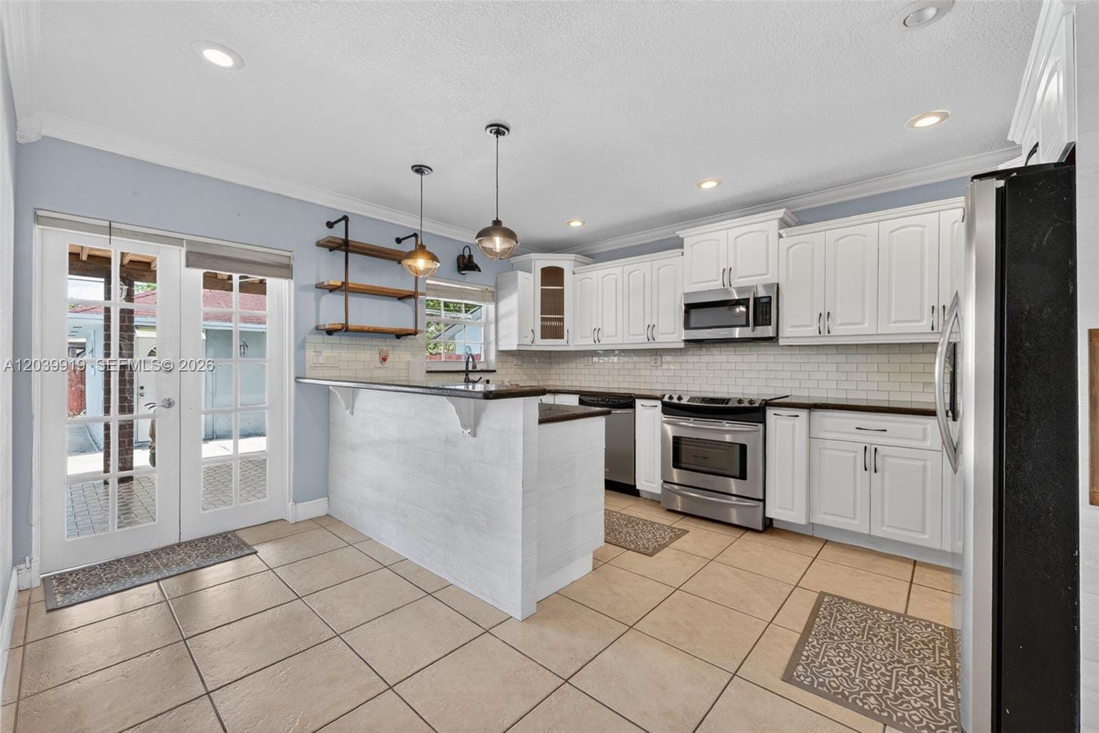 920 NW 35th Avenue, Miami, FL 33125 photo 22