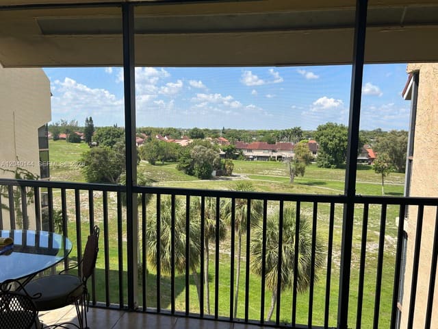 3841 Environ Boulevard 629, Environ, Lauderhill, FL