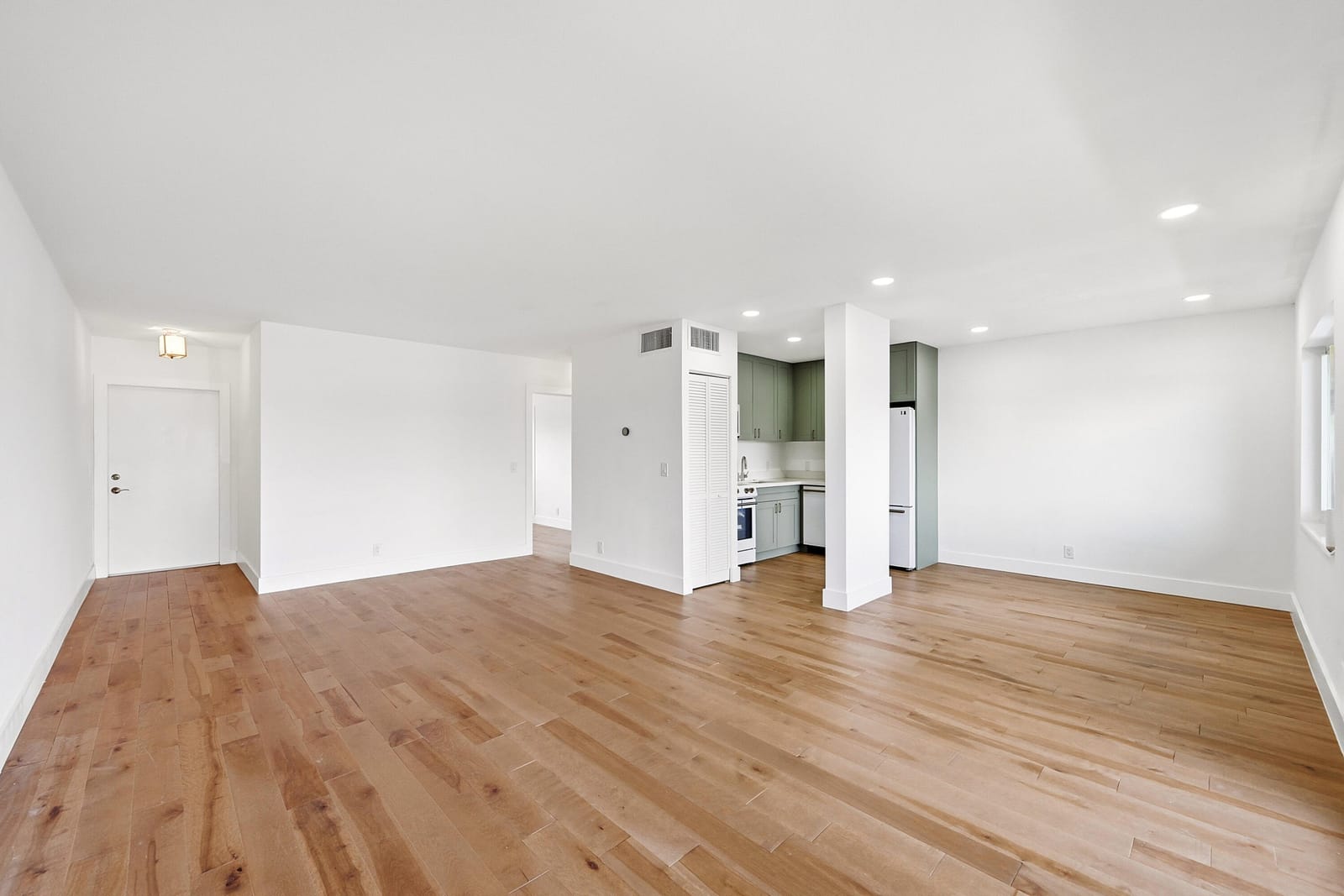 1201 S Riverside Drive 306, Pompano Beach, FL 33062 photo 11
