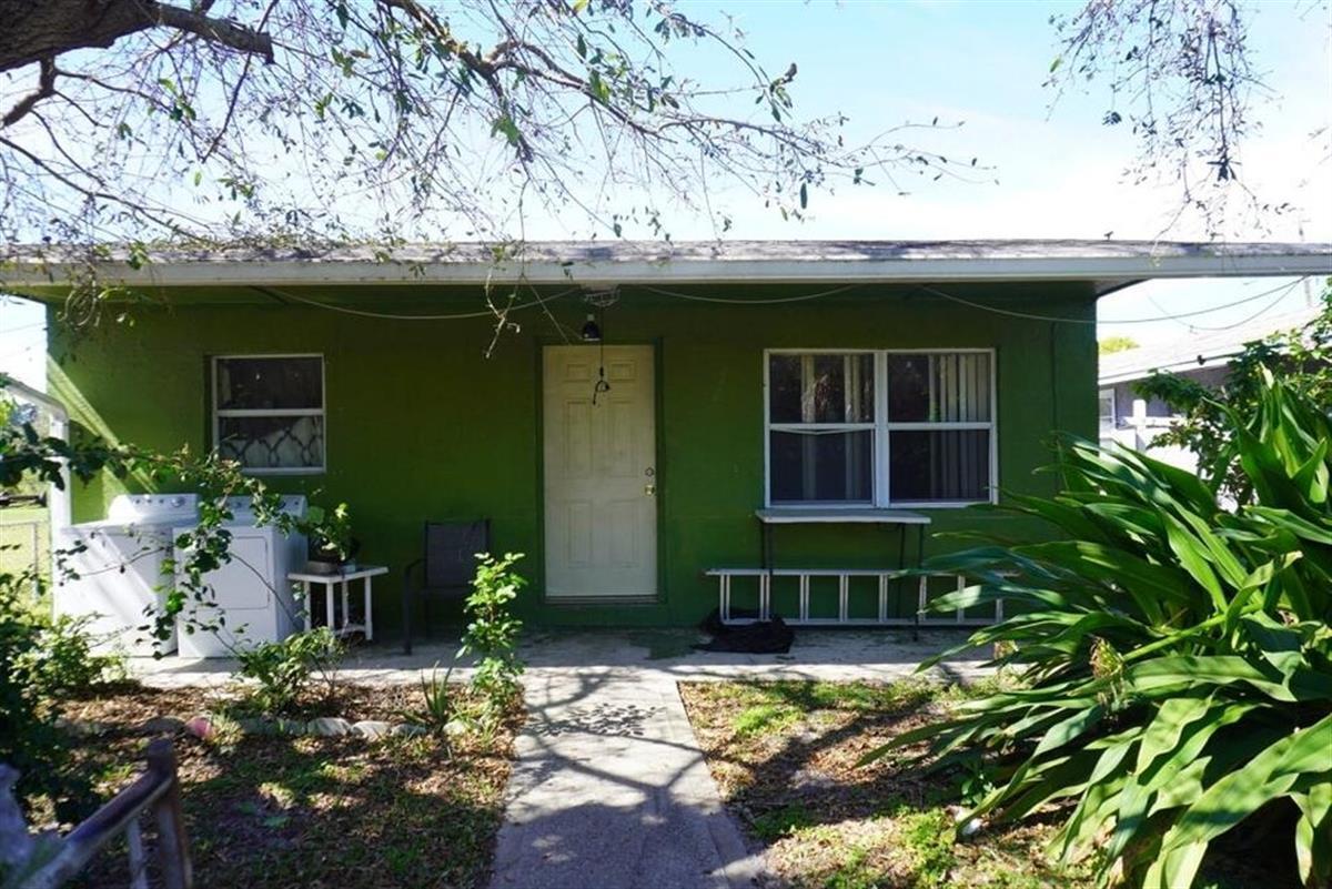 715 N 10th Street, Fort Pierce, FL 34950, Fort Pierce