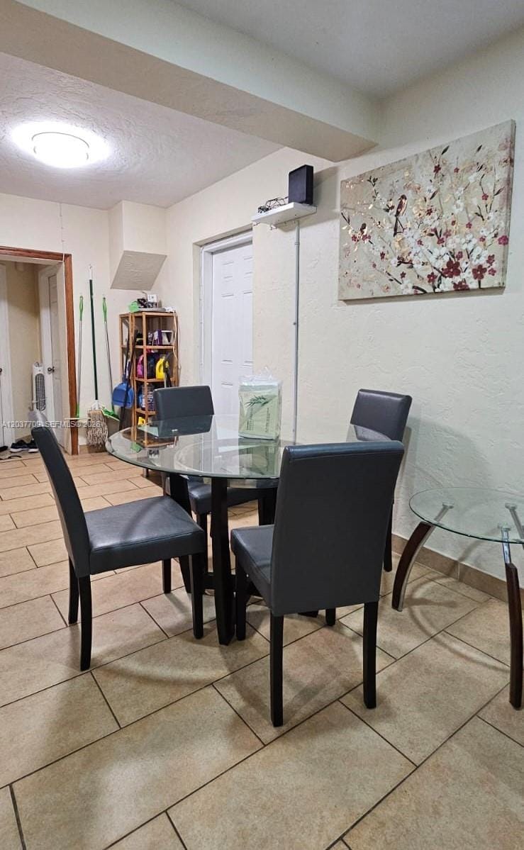 6510 SW 58th Avenue — photo 3