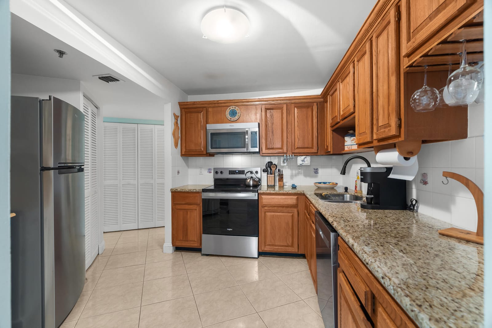1361 S Ocean Boulevard 303 — photo 8