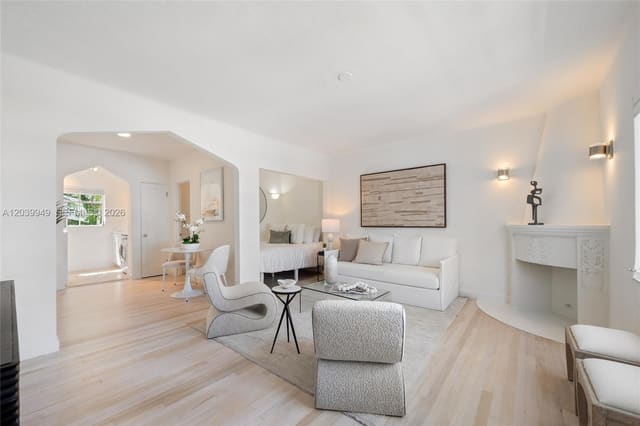 750 Espanola Way 8, Miami Beach, FL 33139