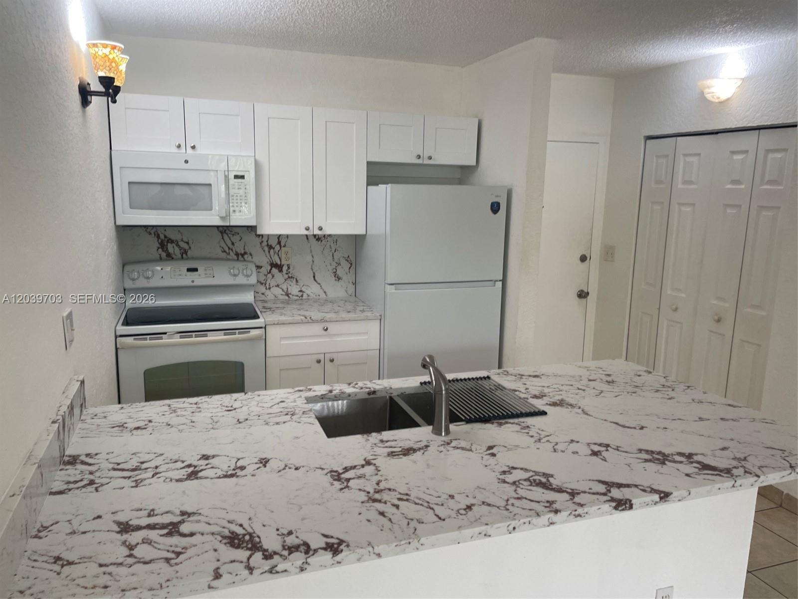 2401 Riverside Drive 203B, Coral Springs, FL 33065, Coral Springs