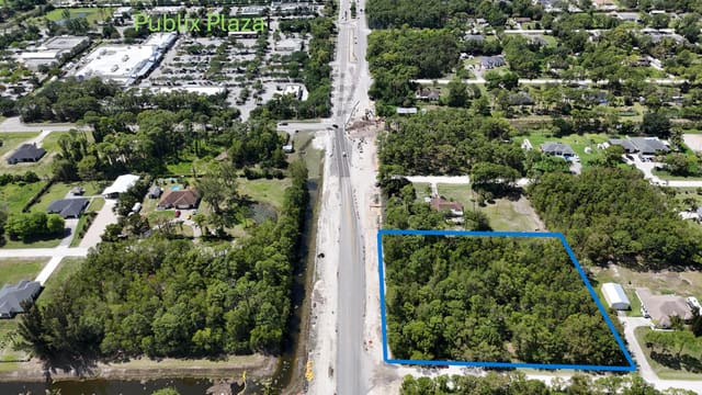 000 73rd Court N, The Acreage, FL 33470