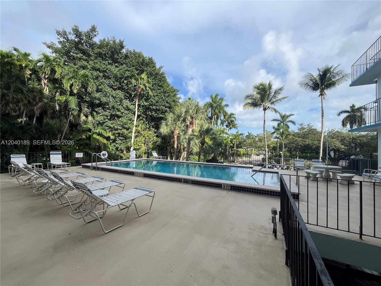 2539 S Bayshore Drive 320A — photo 11