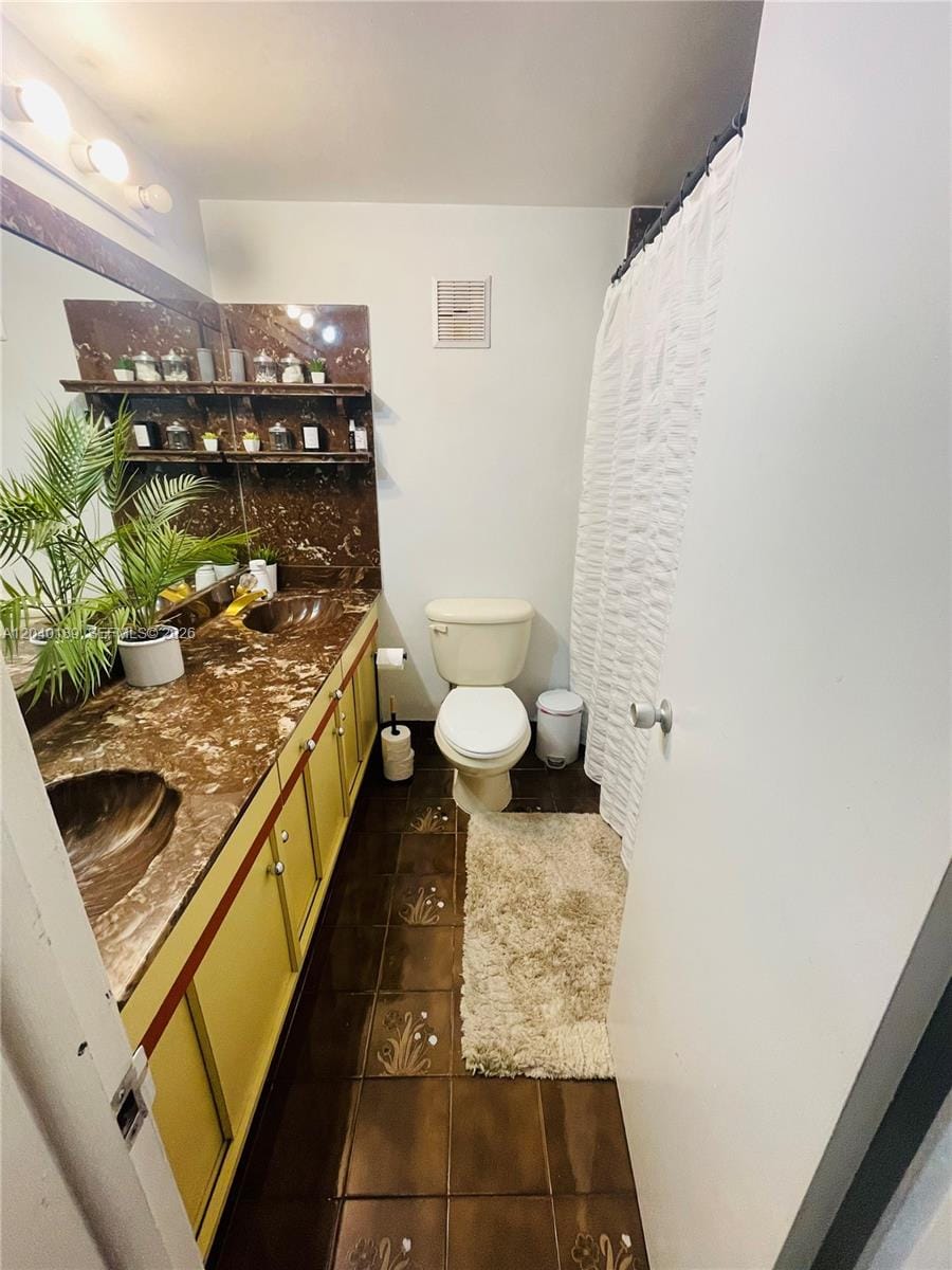 2539 S Bayshore Drive 320A — photo 10