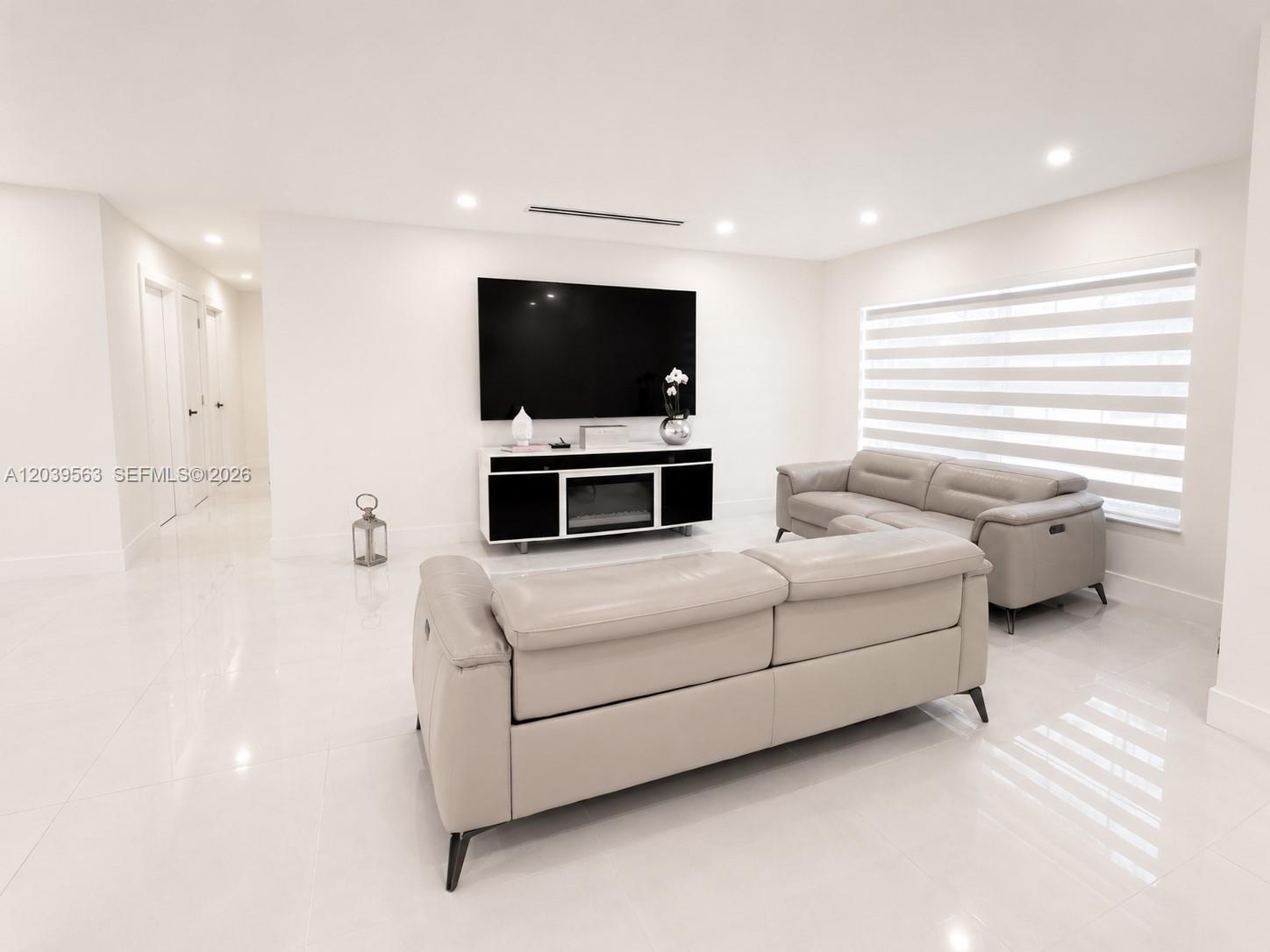 15690 SW 153rd Court — photo 7